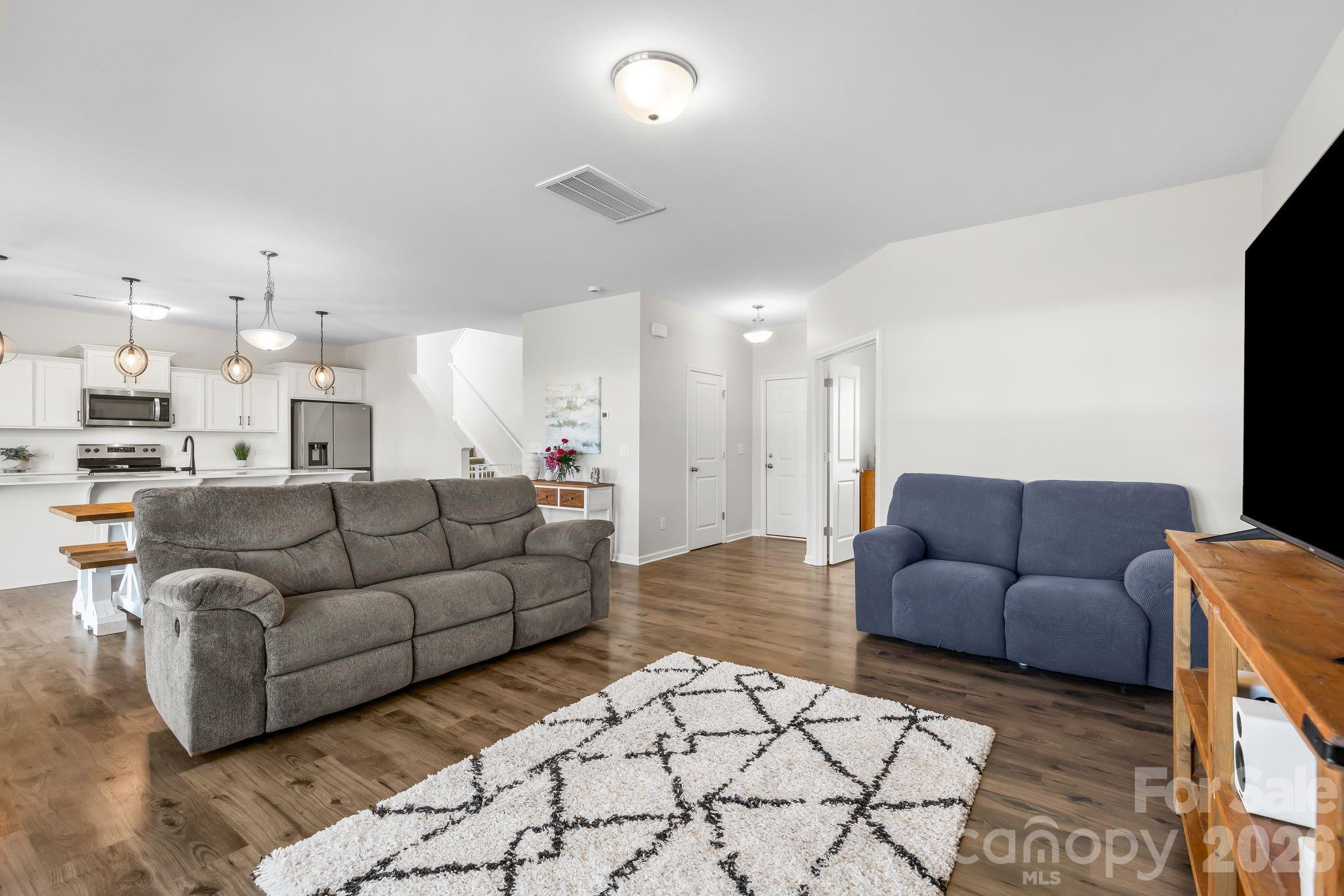 133 Aspire Circle Property Photo 2