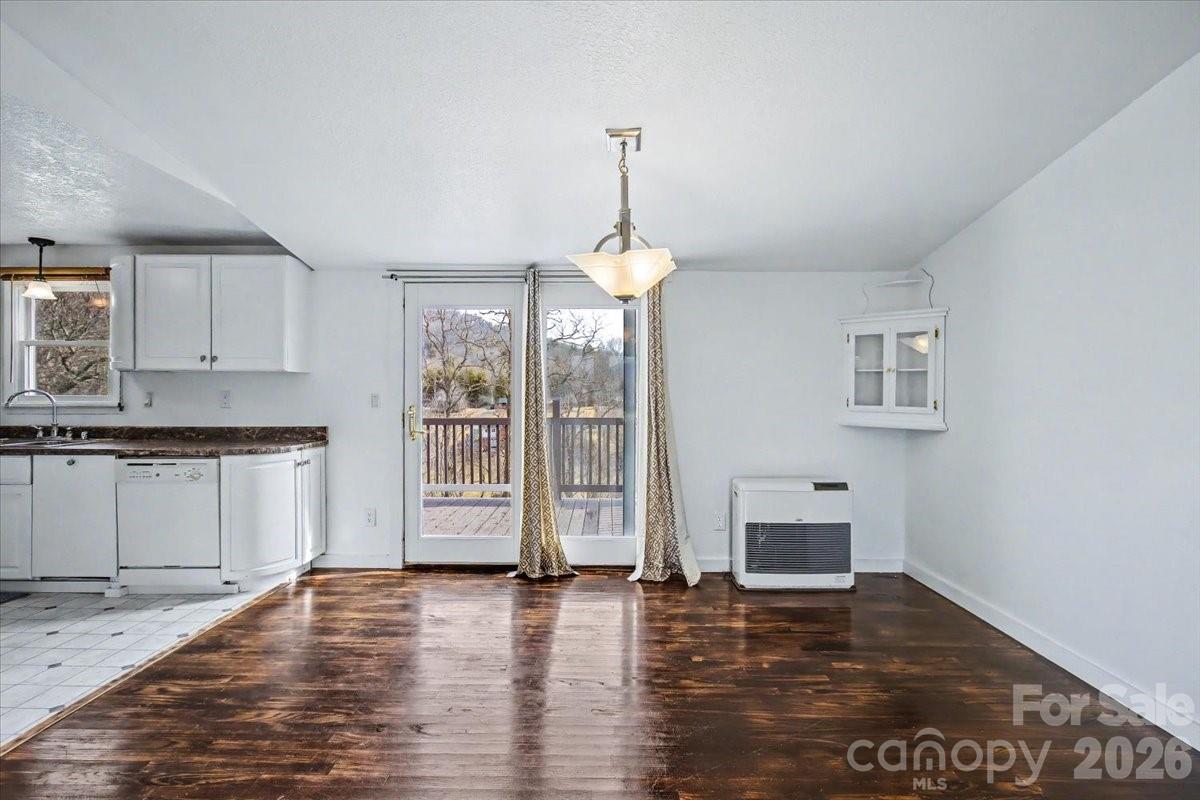 170 Styles Road Property Photo 9