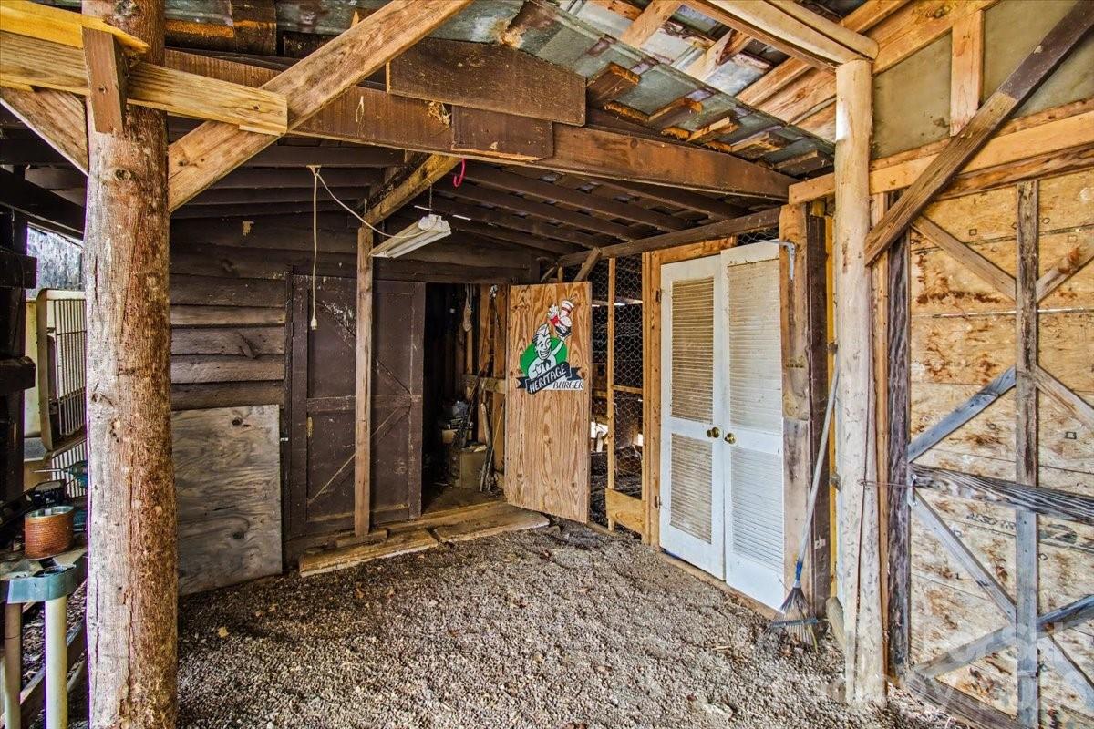 170 Styles Road Property Photo 30