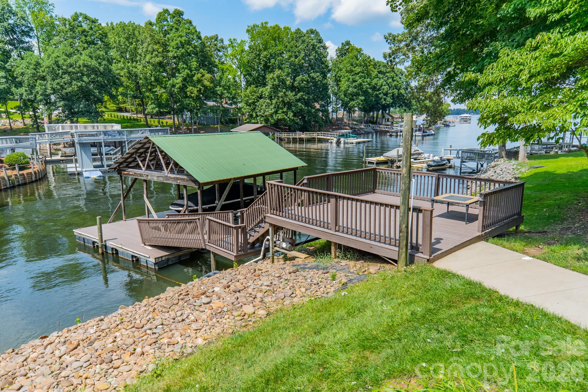 7545 Rabbit Circle Property Photo 5
