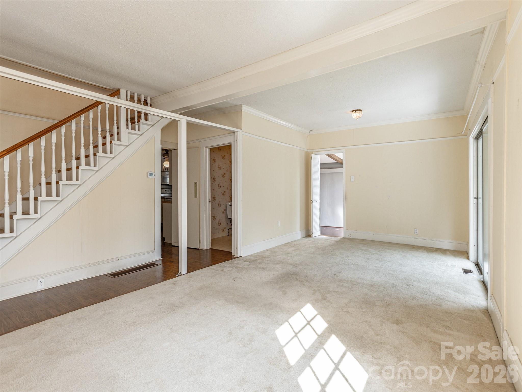 34 Lockhart Road Property Photo 10
