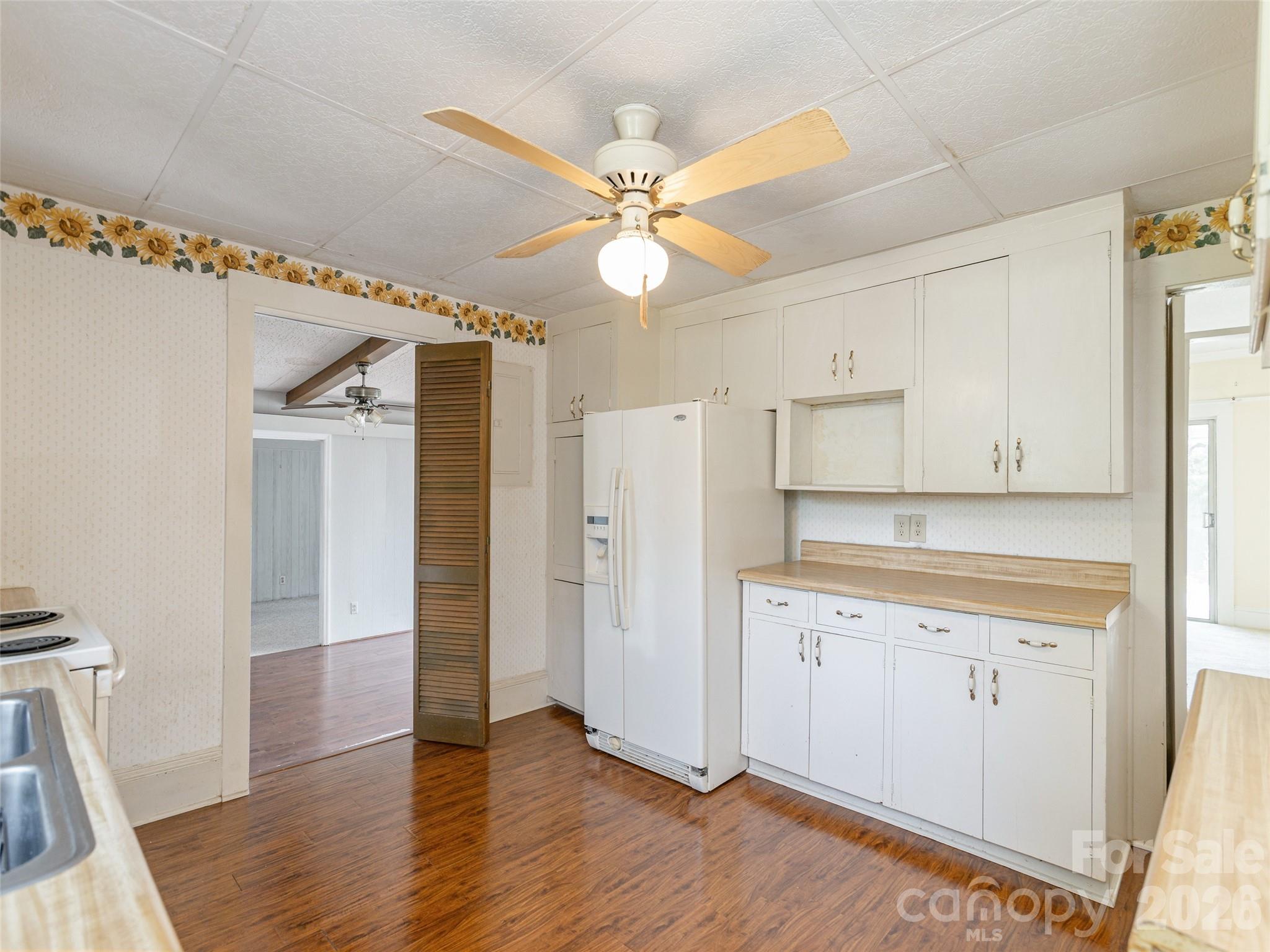 34 Lockhart Road Property Photo 16