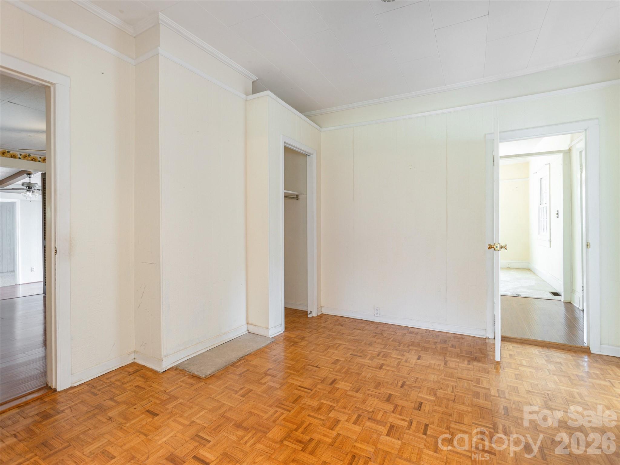 34 Lockhart Road Property Photo 26