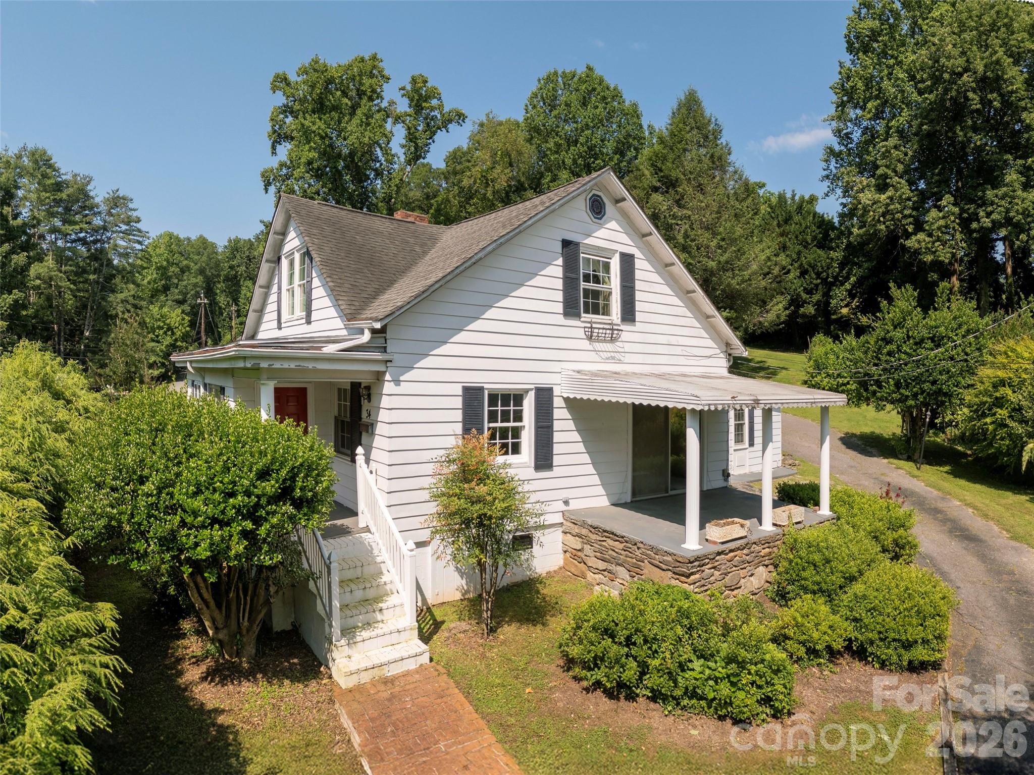 34 Lockhart Road Property Photo 38