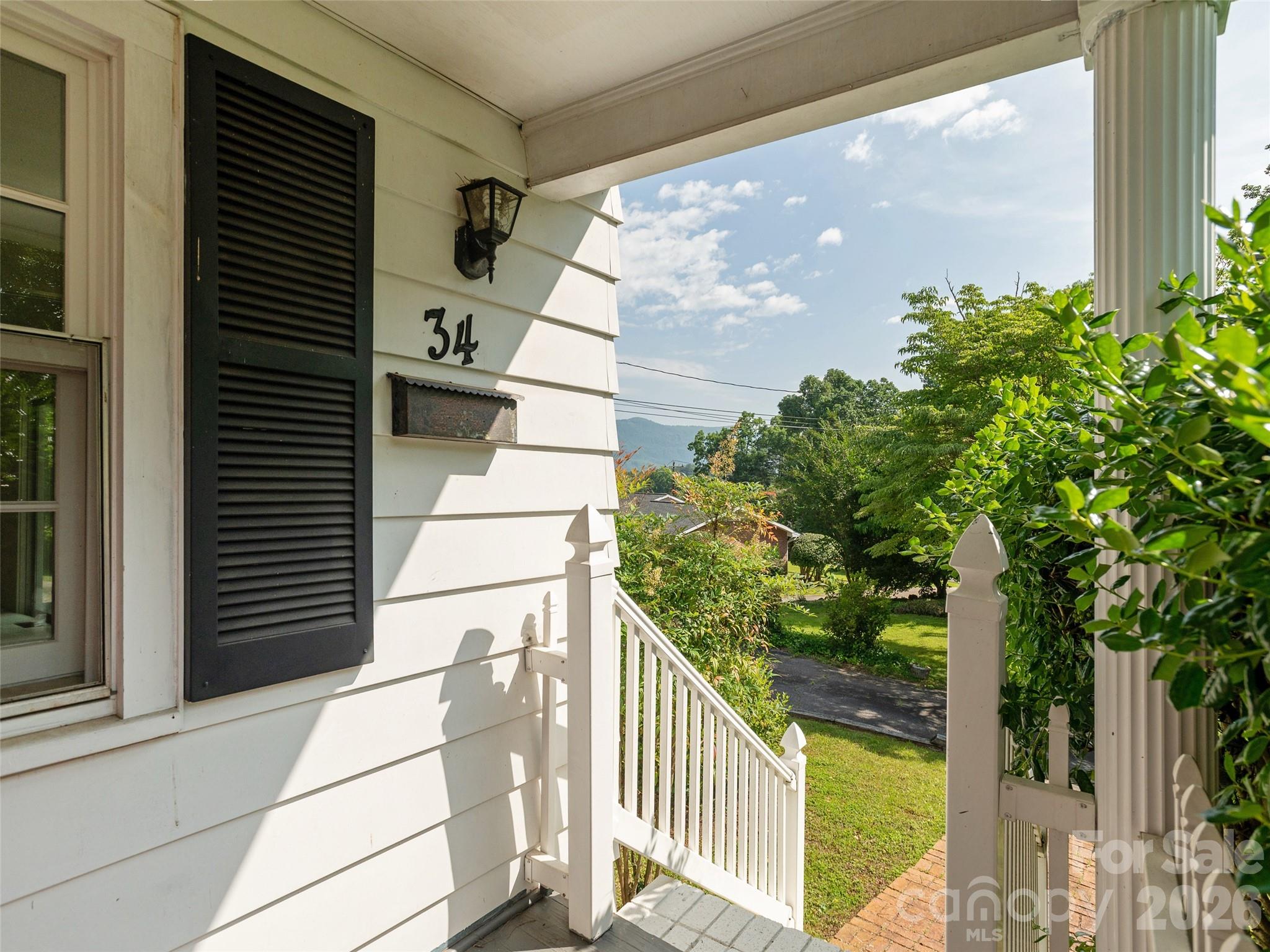 34 Lockhart Road Property Photo 42