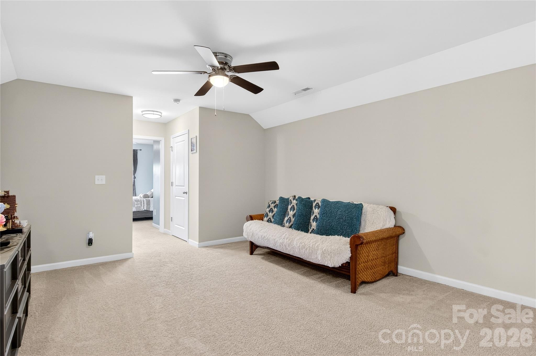 129 Rosebay Drive Property Photo 21