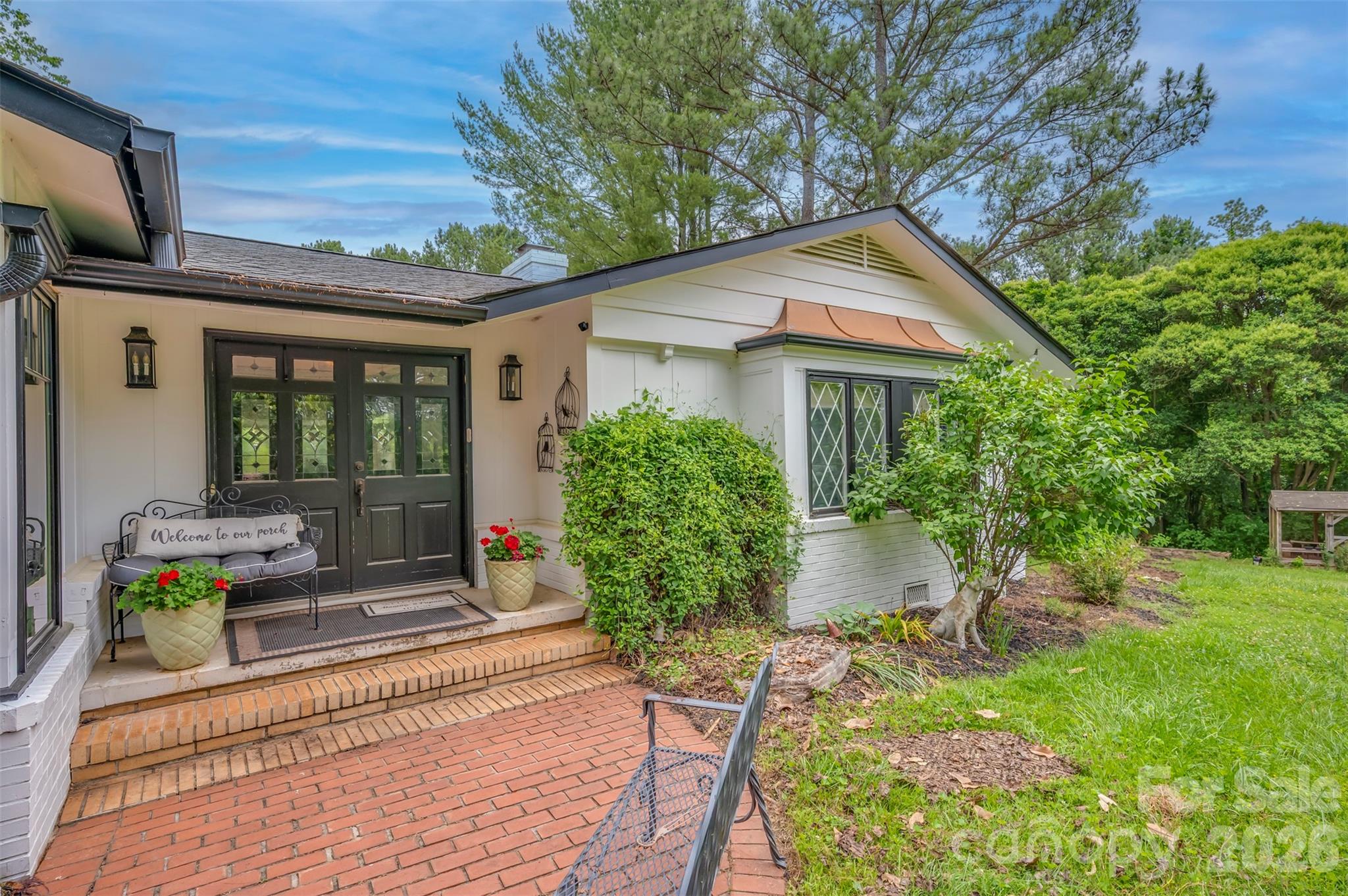 64 Persimmon Hill Drive Property Photo 3