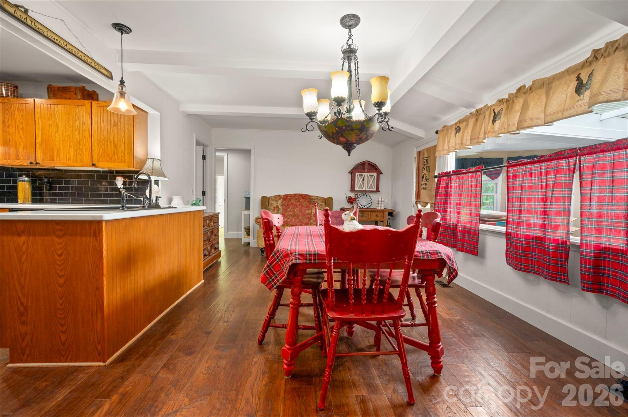 64 Persimmon Hill Drive Property Photo 17