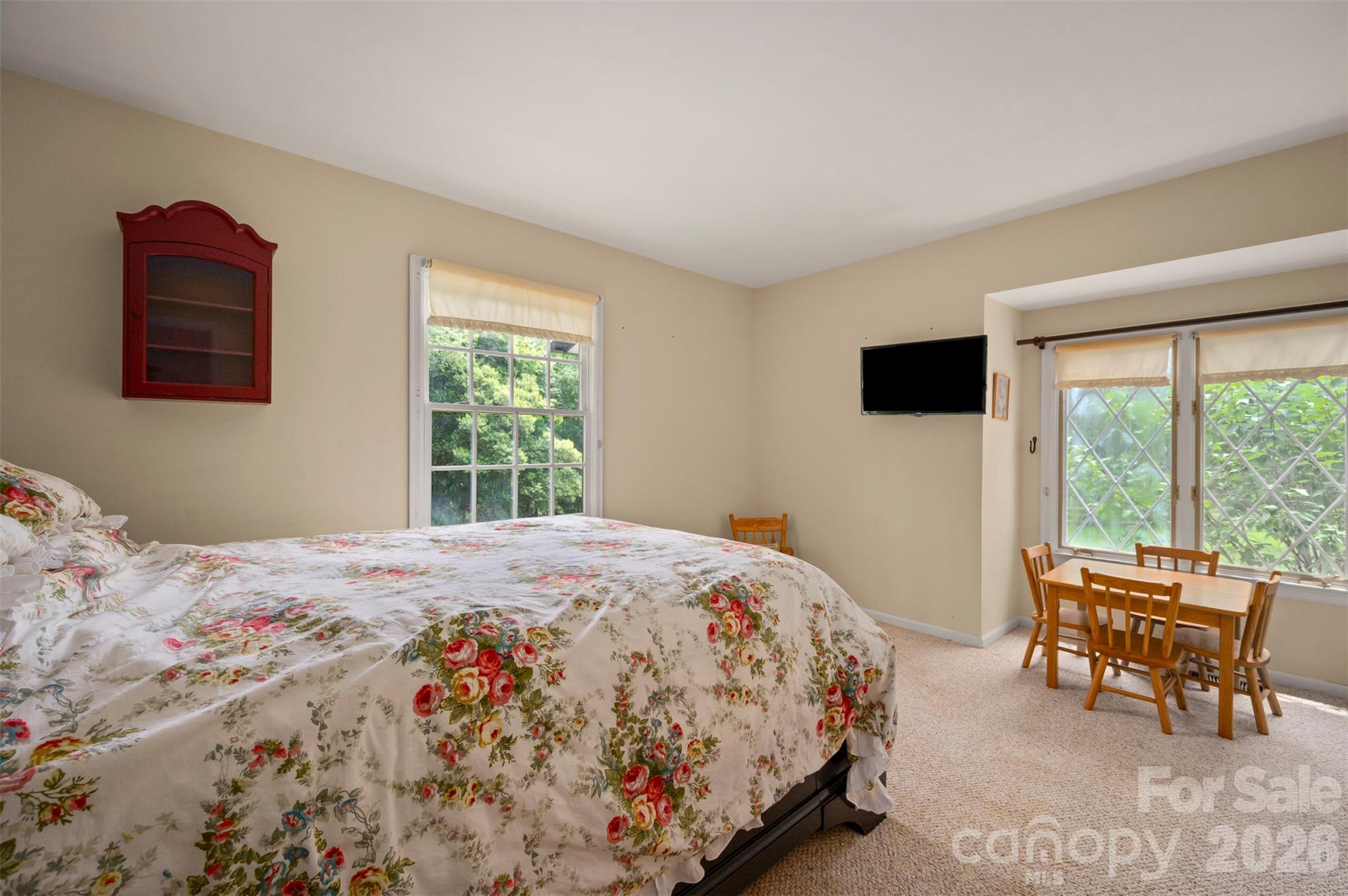 64 Persimmon Hill Drive Property Photo 24