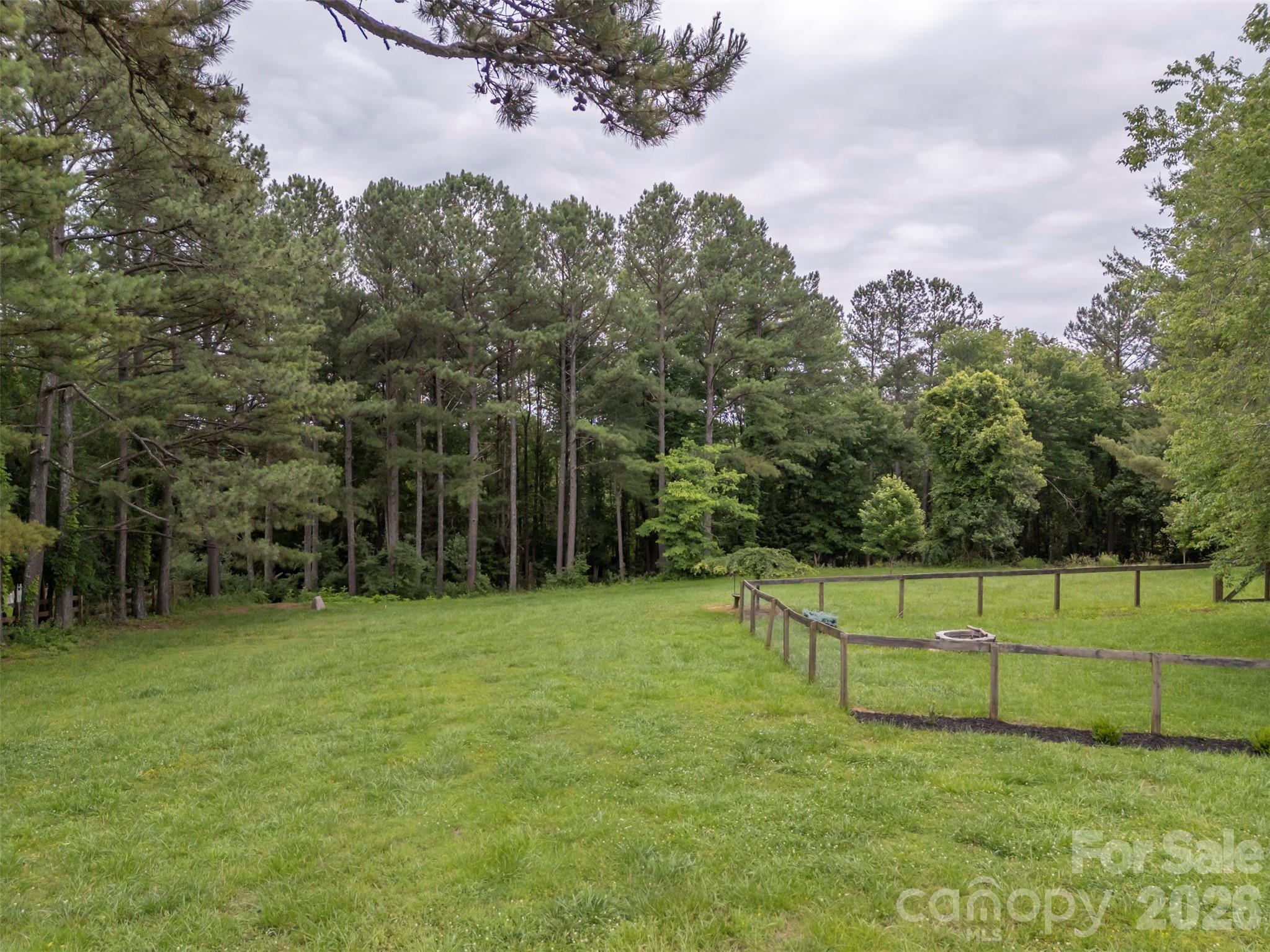 64 Persimmon Hill Drive Property Photo 42
