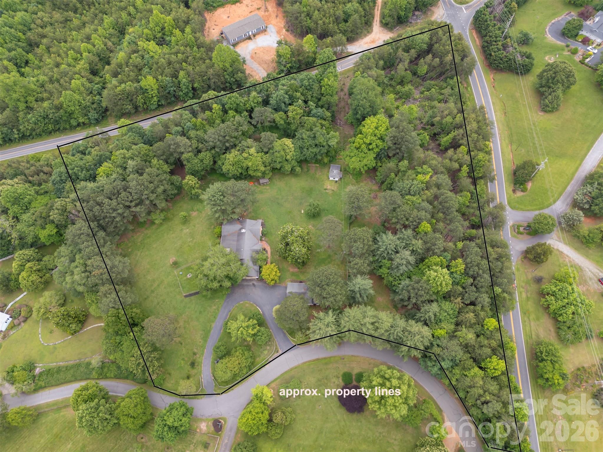 64 Persimmon Hill Drive Property Photo 46