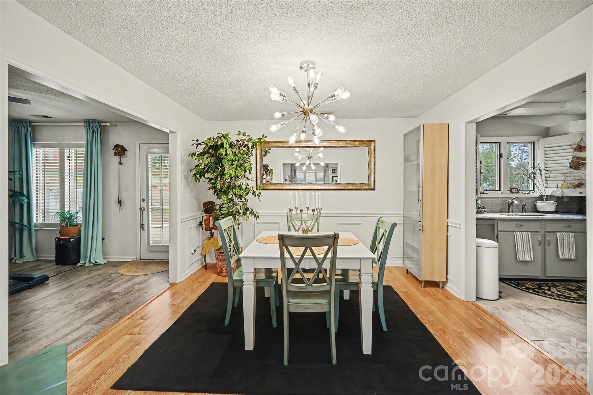 401 Holman Drive 4 Property Photo 6