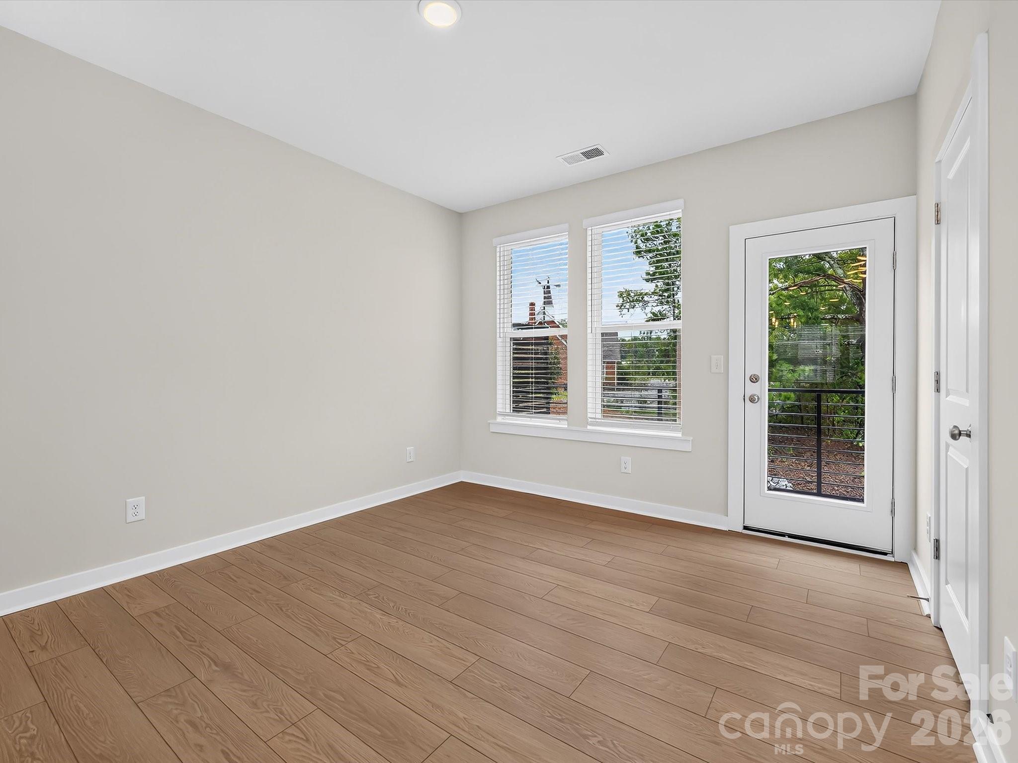 1140 Bismuth Lane Property Photo 13