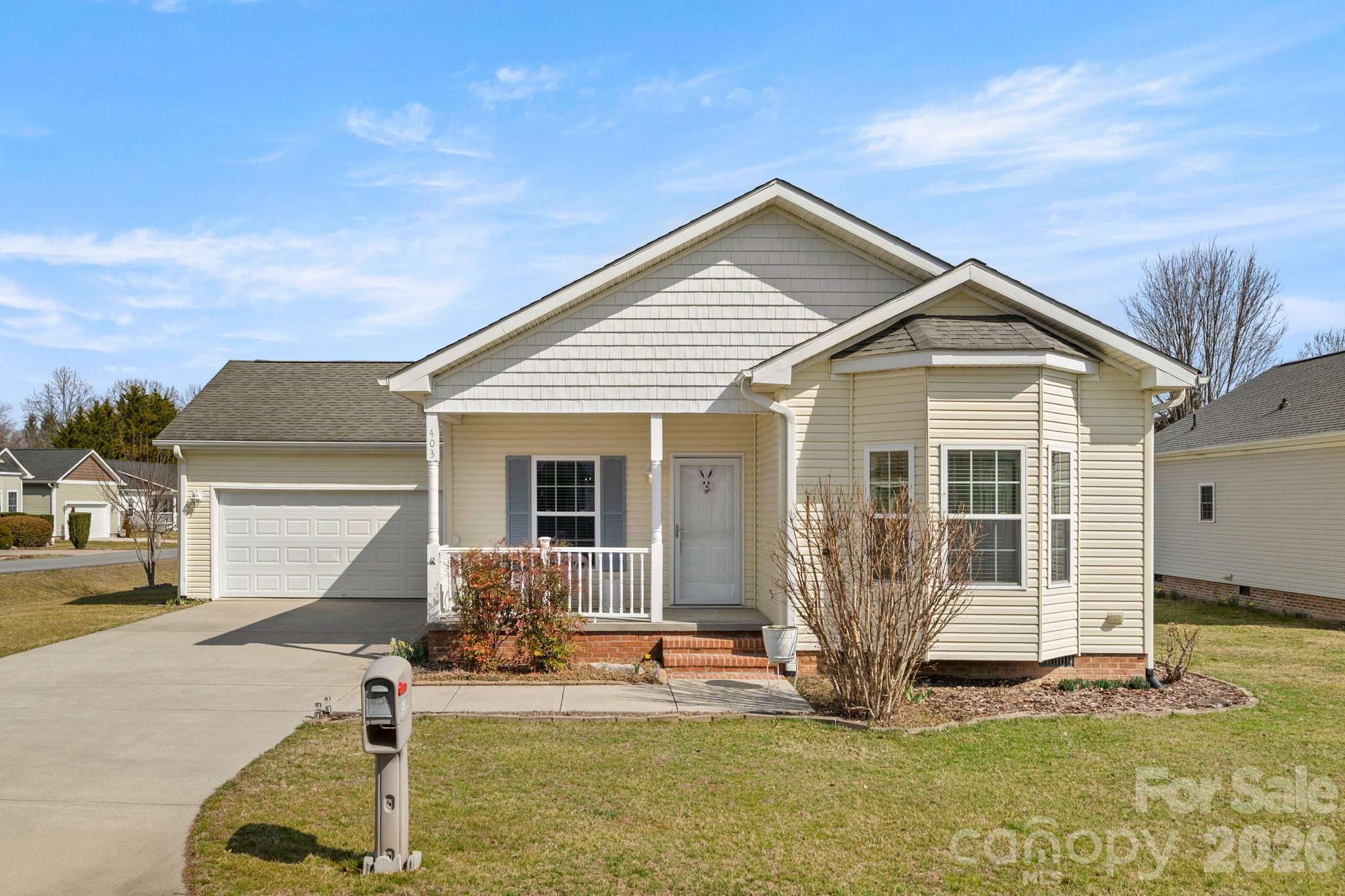 403 Sassafras Drive Property Photo 2