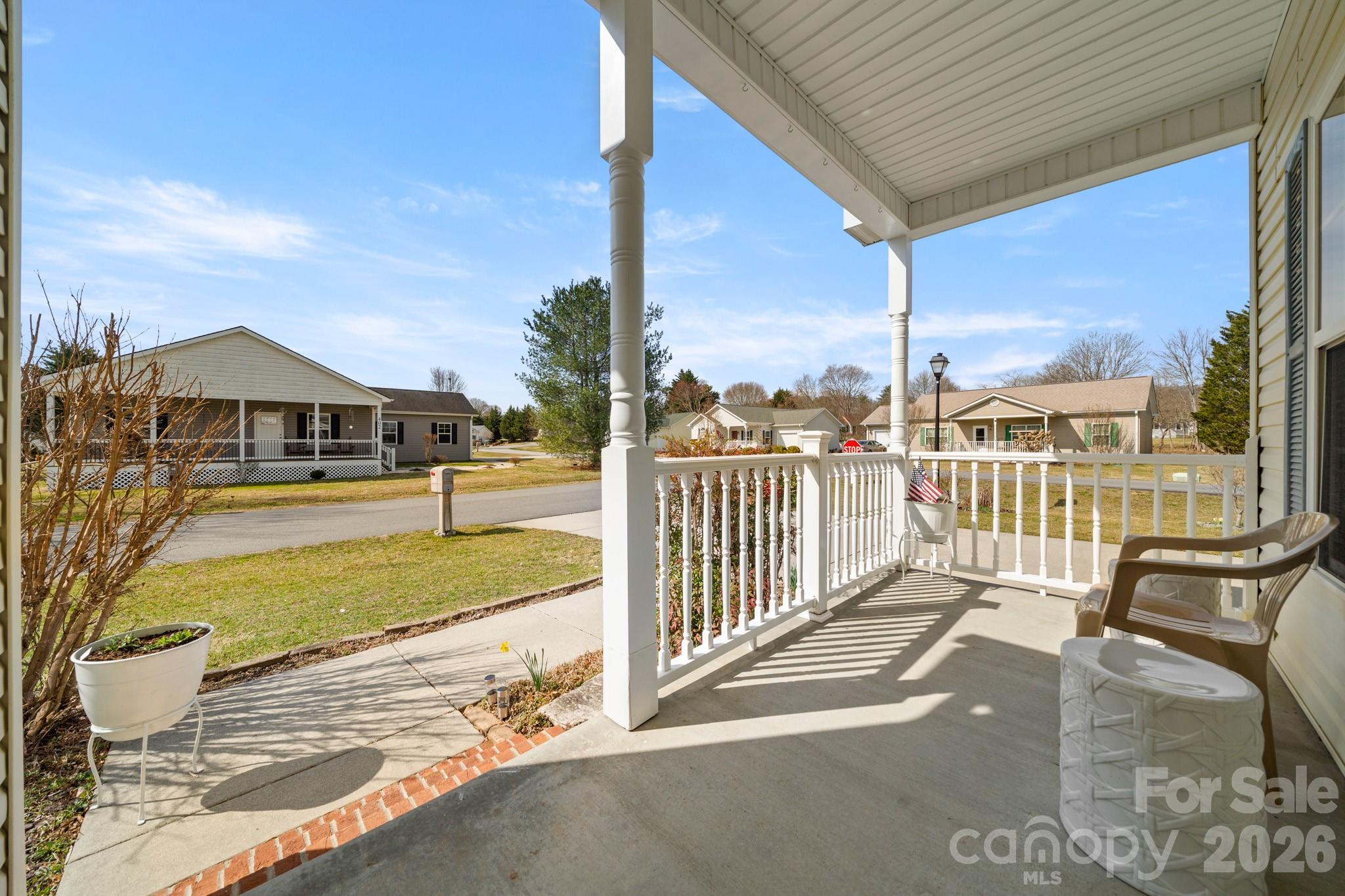 403 Sassafras Drive Property Photo 5