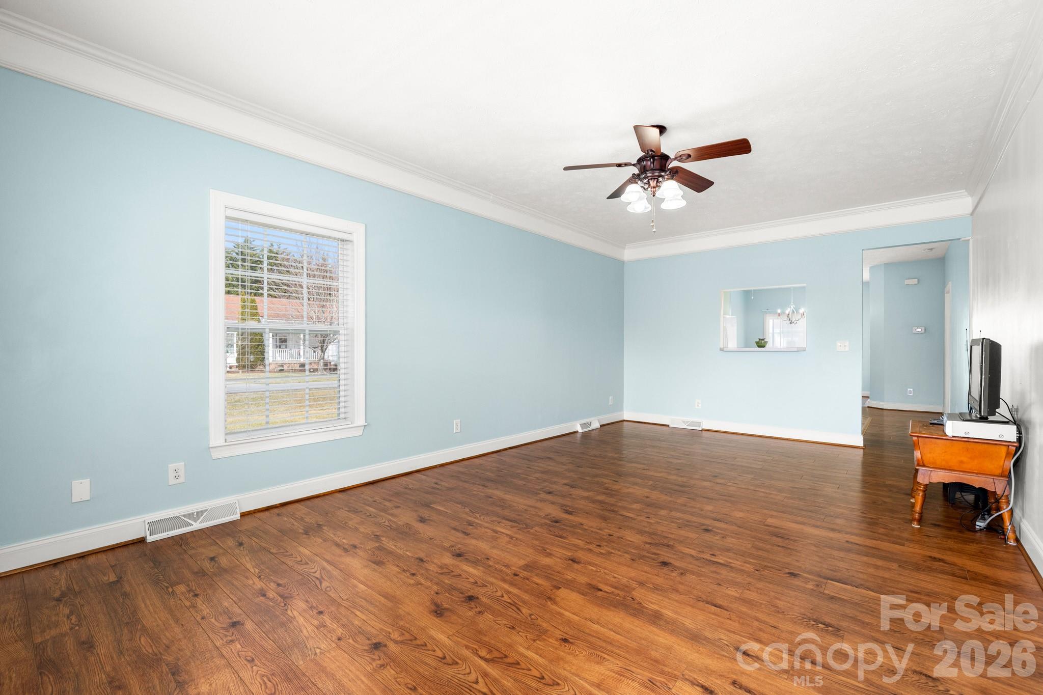 403 Sassafras Drive Property Photo 6