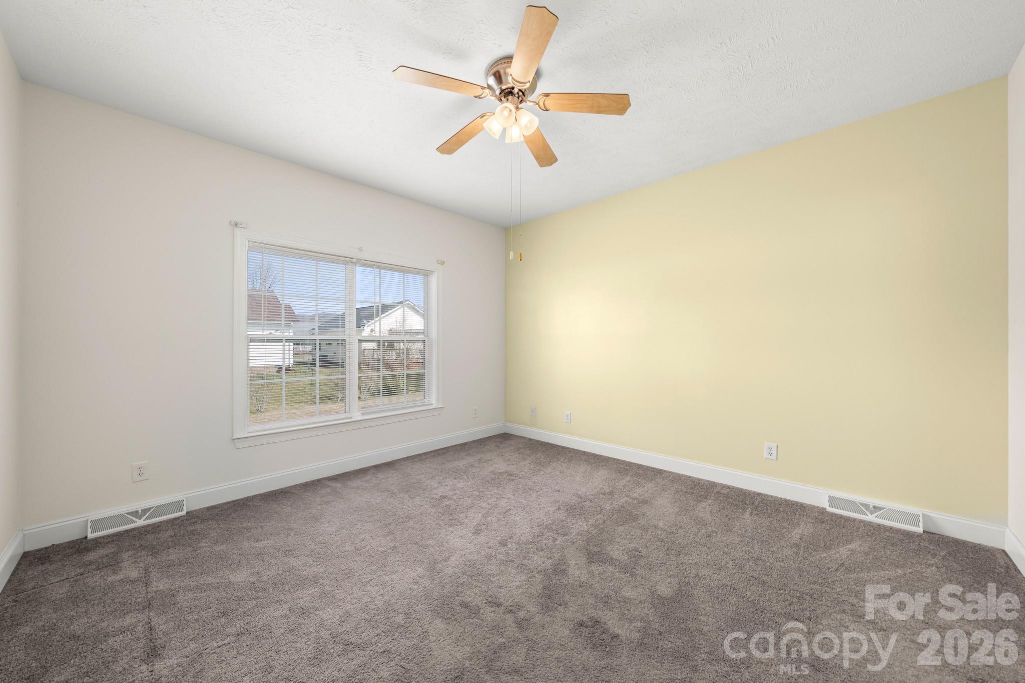 403 Sassafras Drive Property Photo 16
