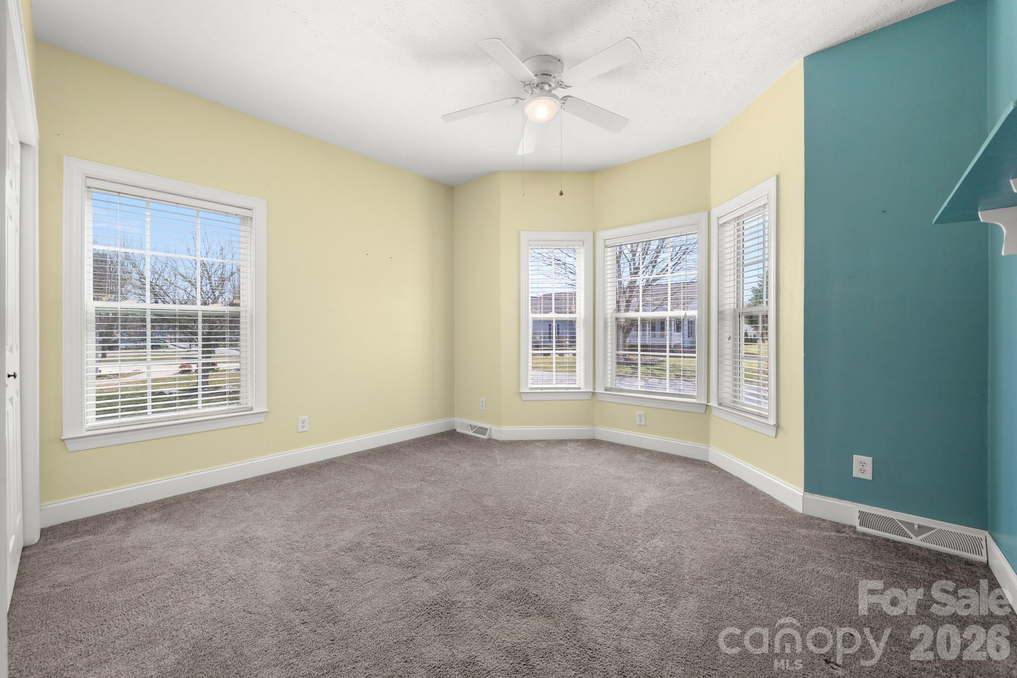 403 Sassafras Drive Property Photo 18