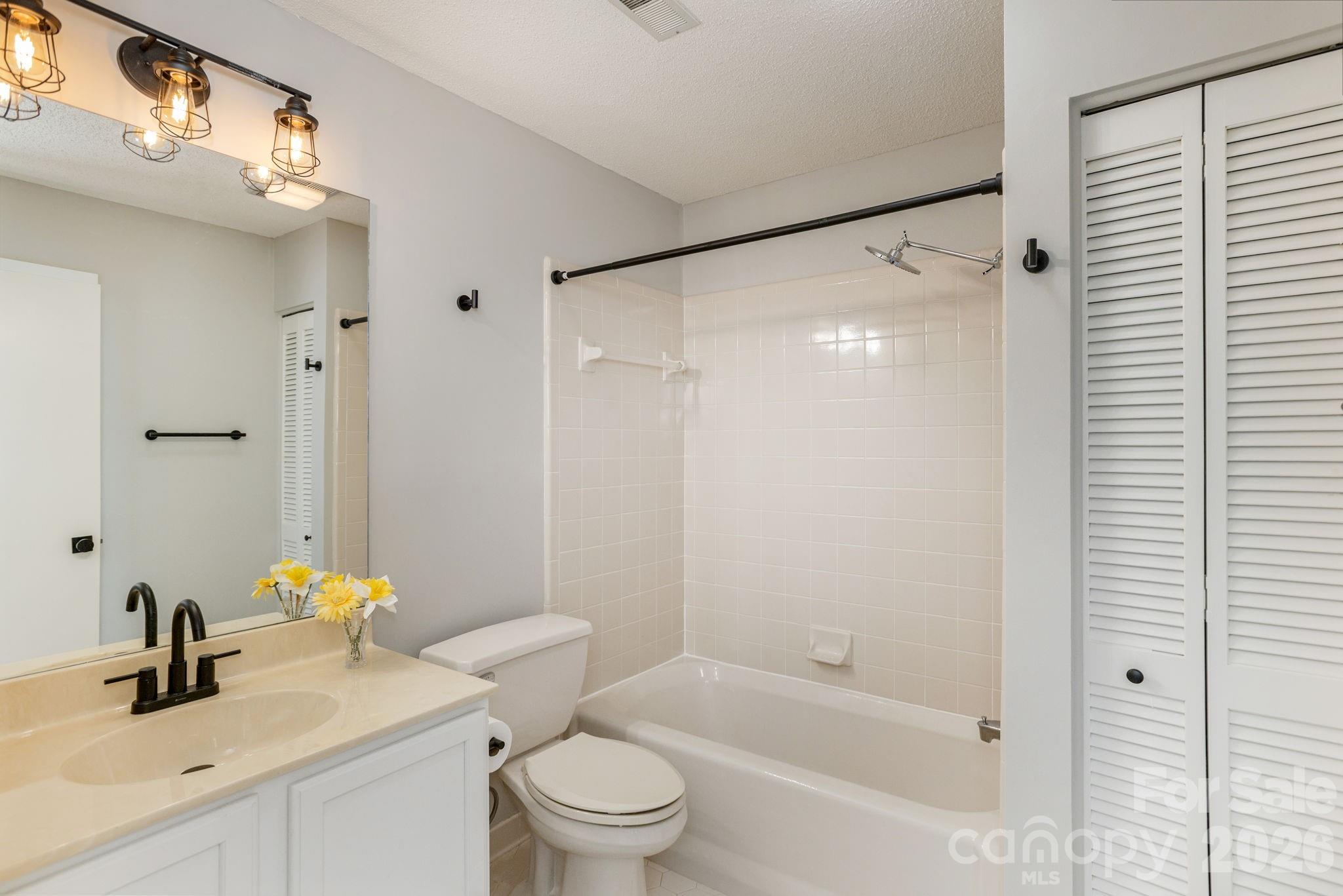 155 Winding Meadows Drive Property Photo 30