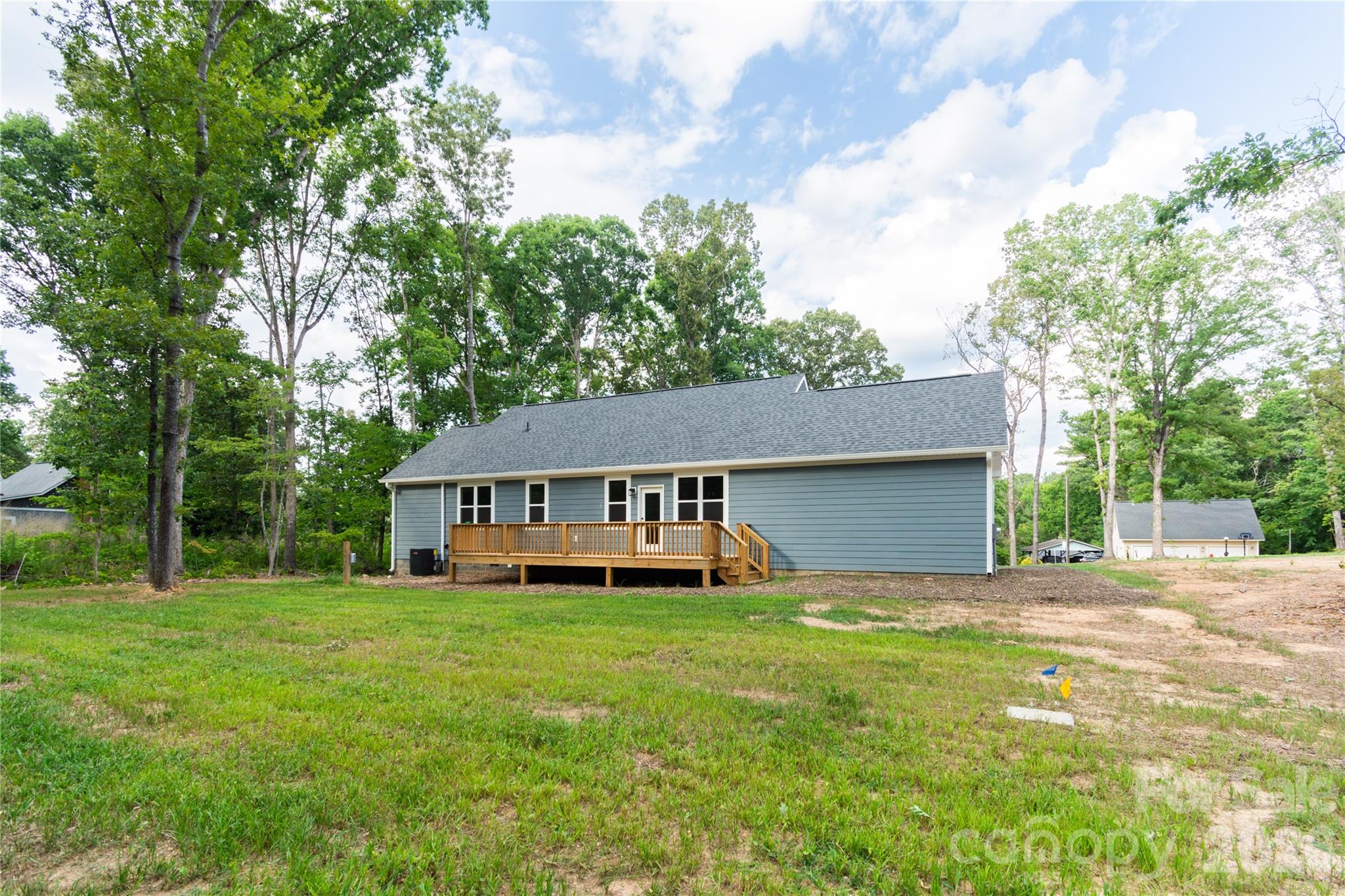 10303 Sycamore Road 90 Property Photo 4