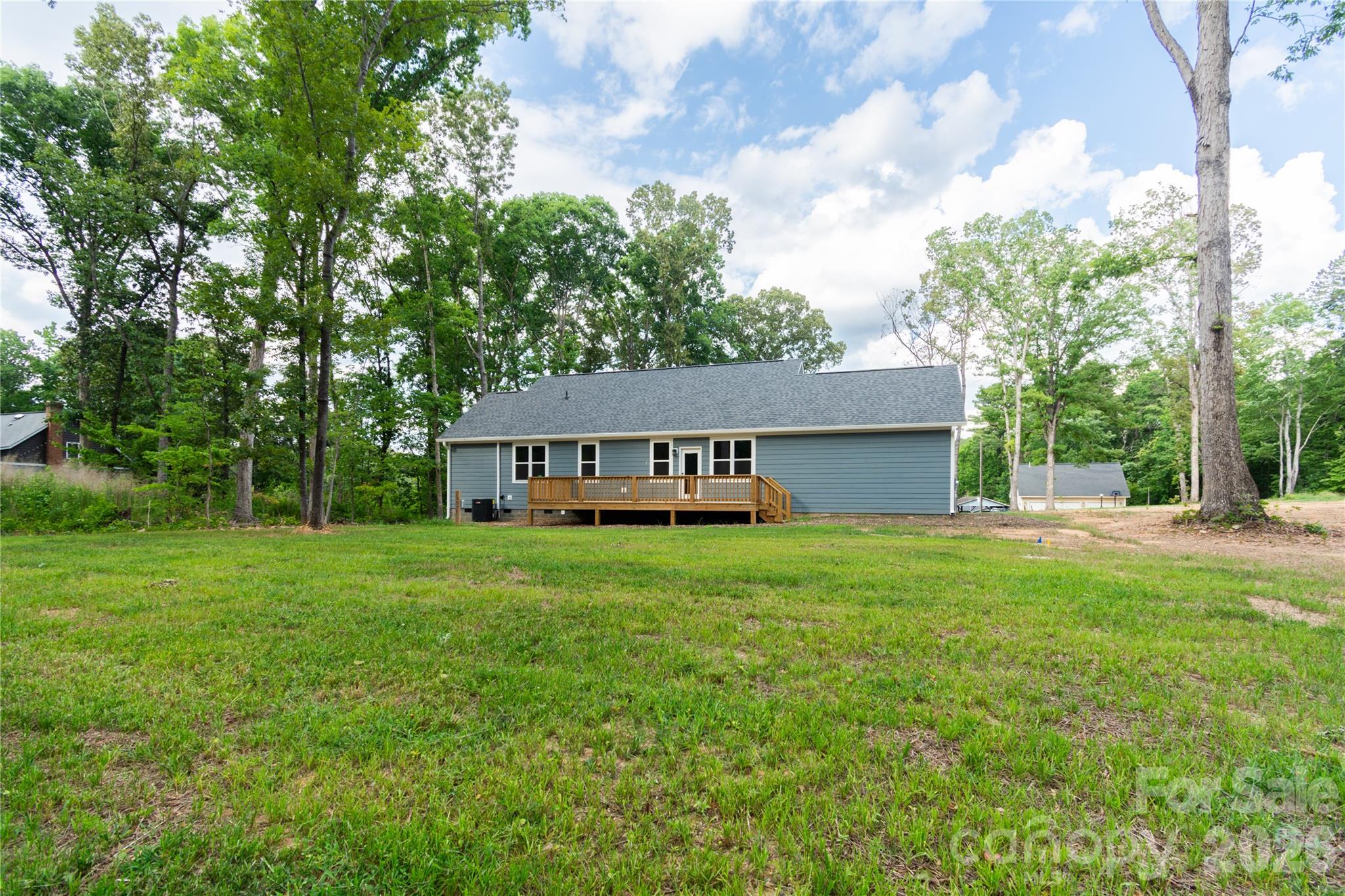 10303 Sycamore Road 90 Property Photo 5