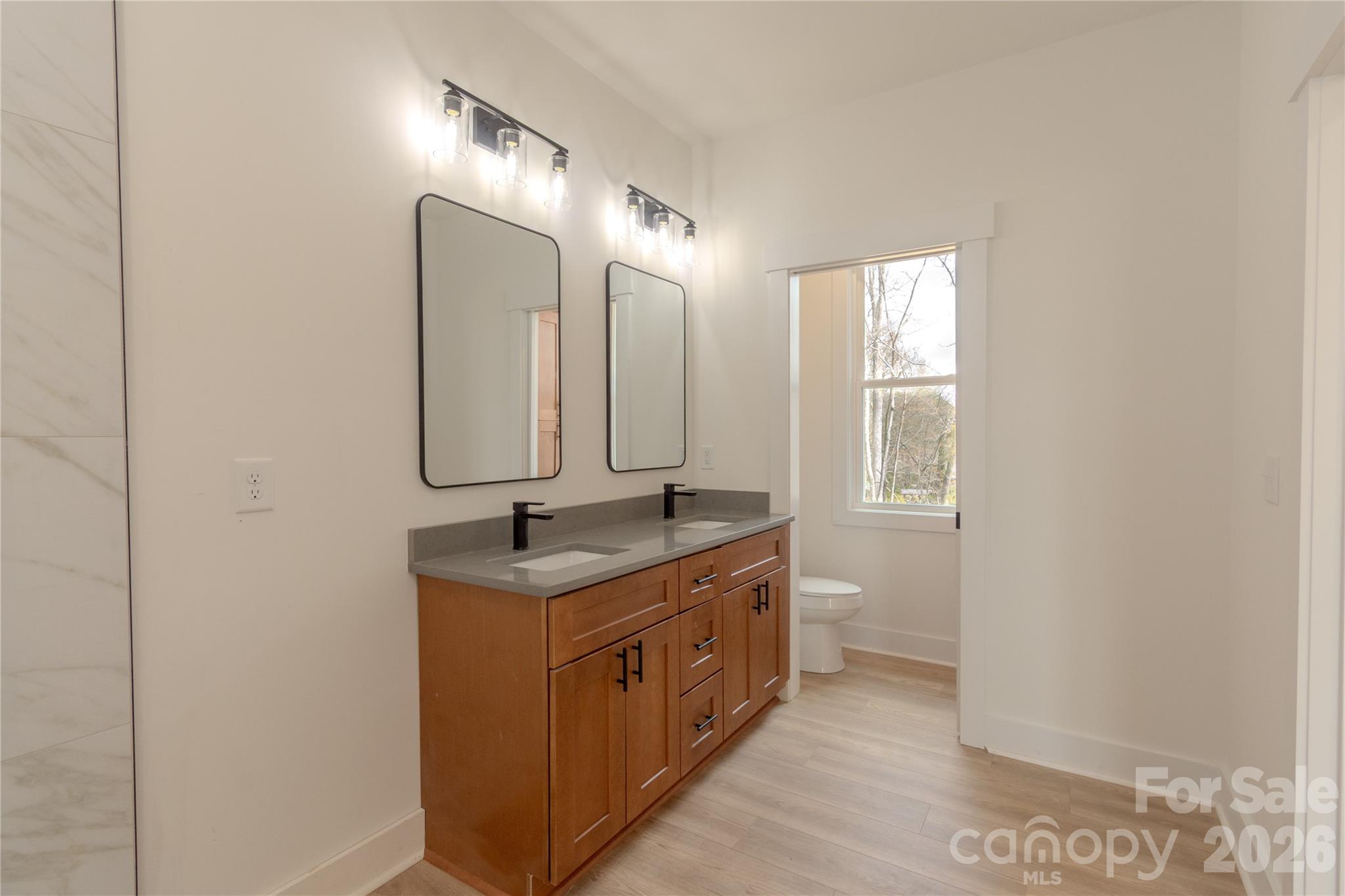 10303 Sycamore Road 90 Property Photo 27