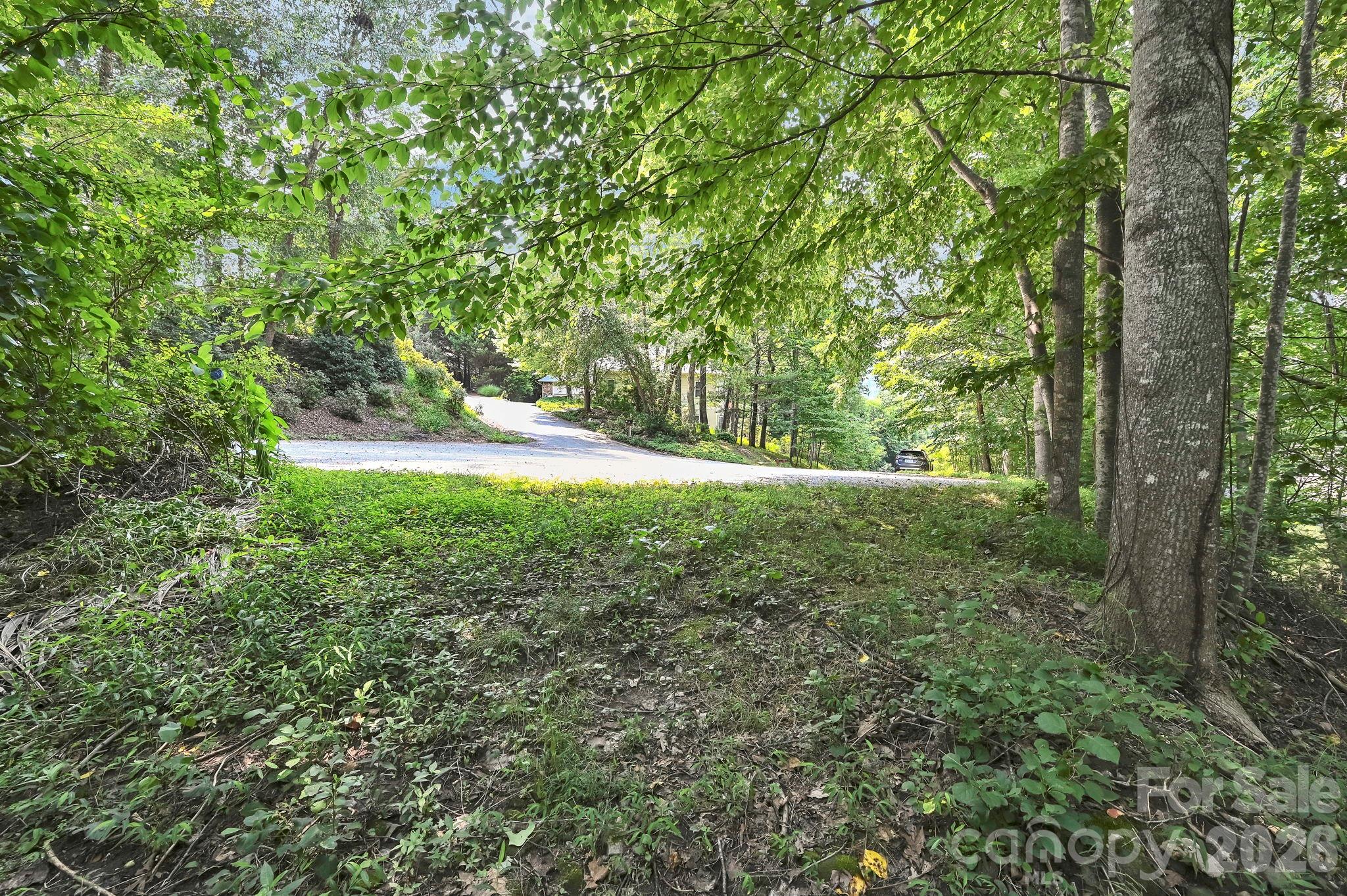 85 Shinnecock Drive 7 Property Photo 4