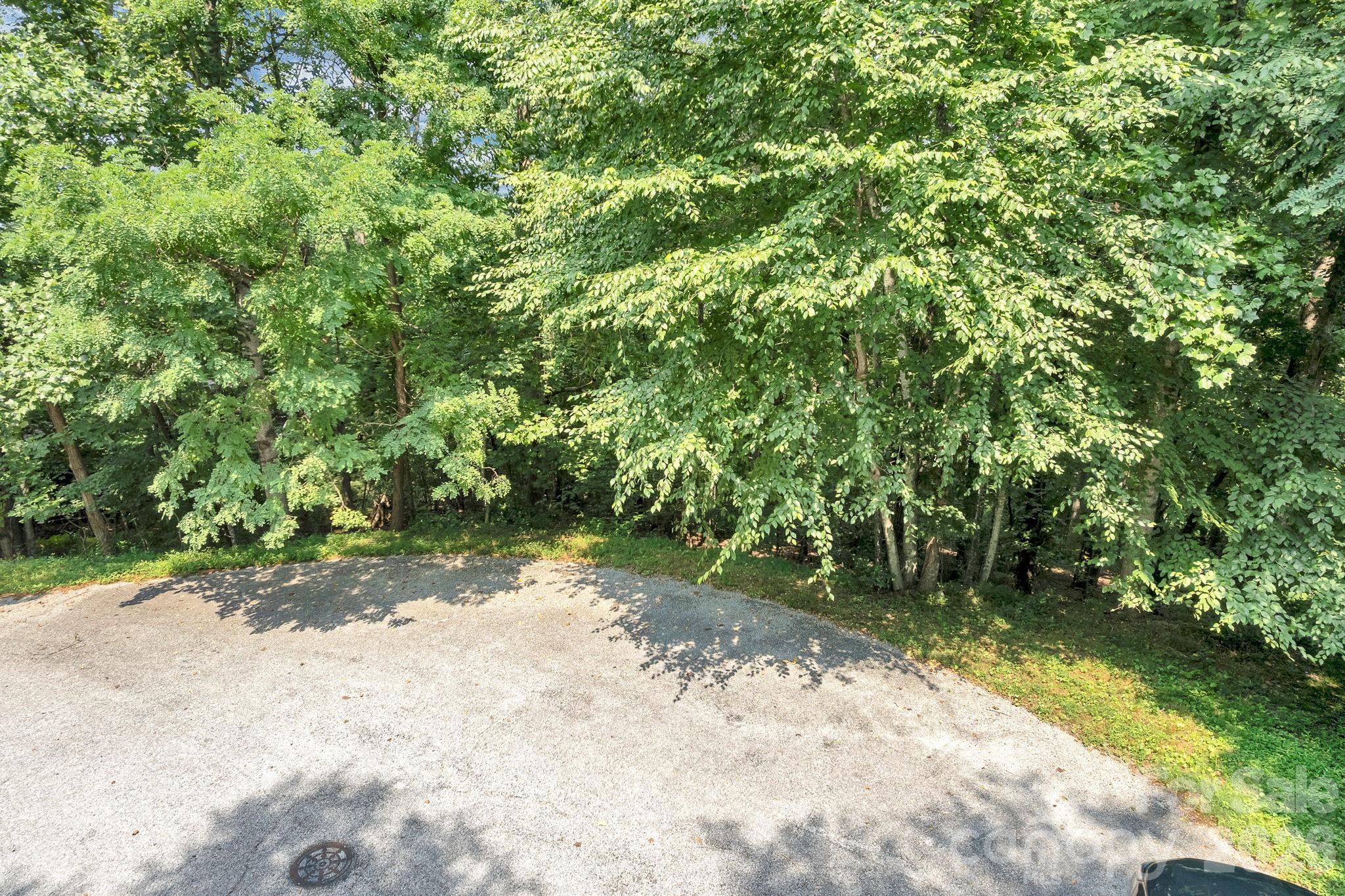 85 Shinnecock Drive 7 Property Photo 17
