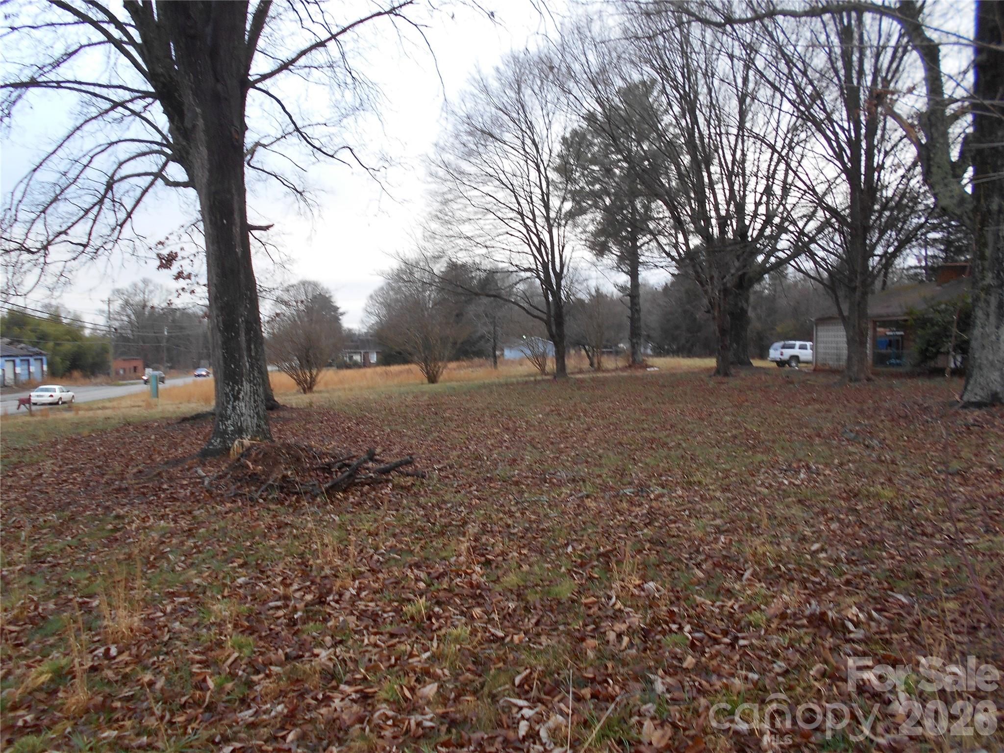 523 Turnersburg Highway Property Photo 2