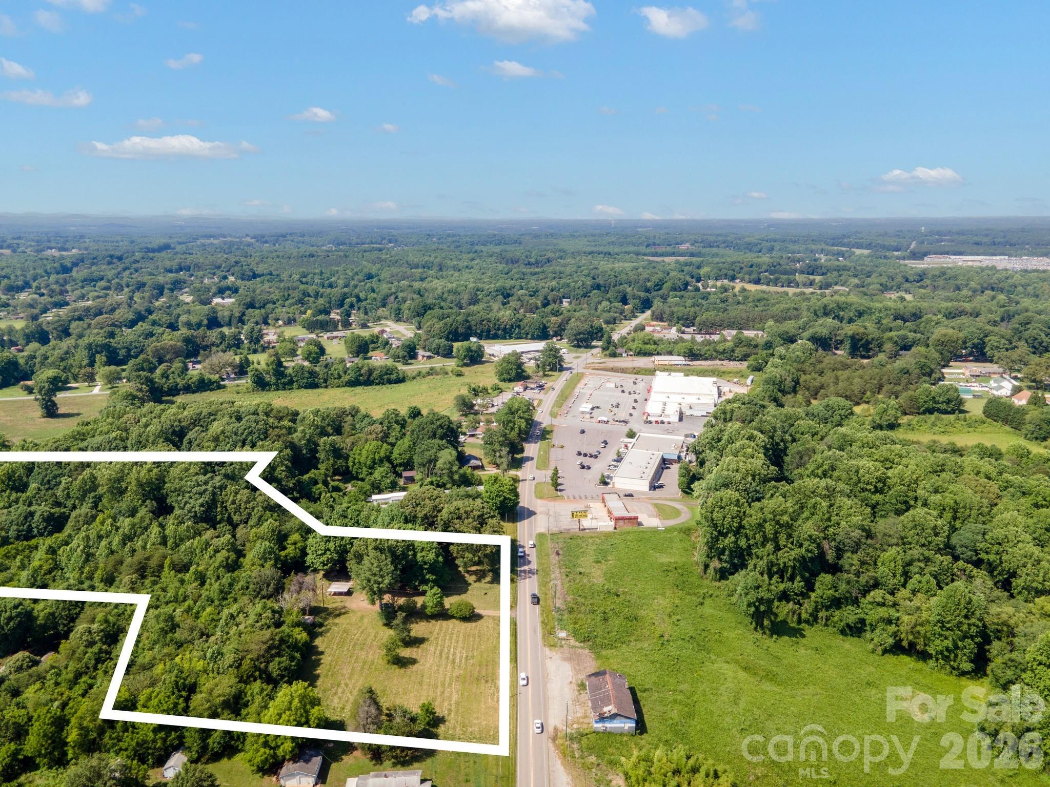 523 Turnersburg Highway Property Photo 11