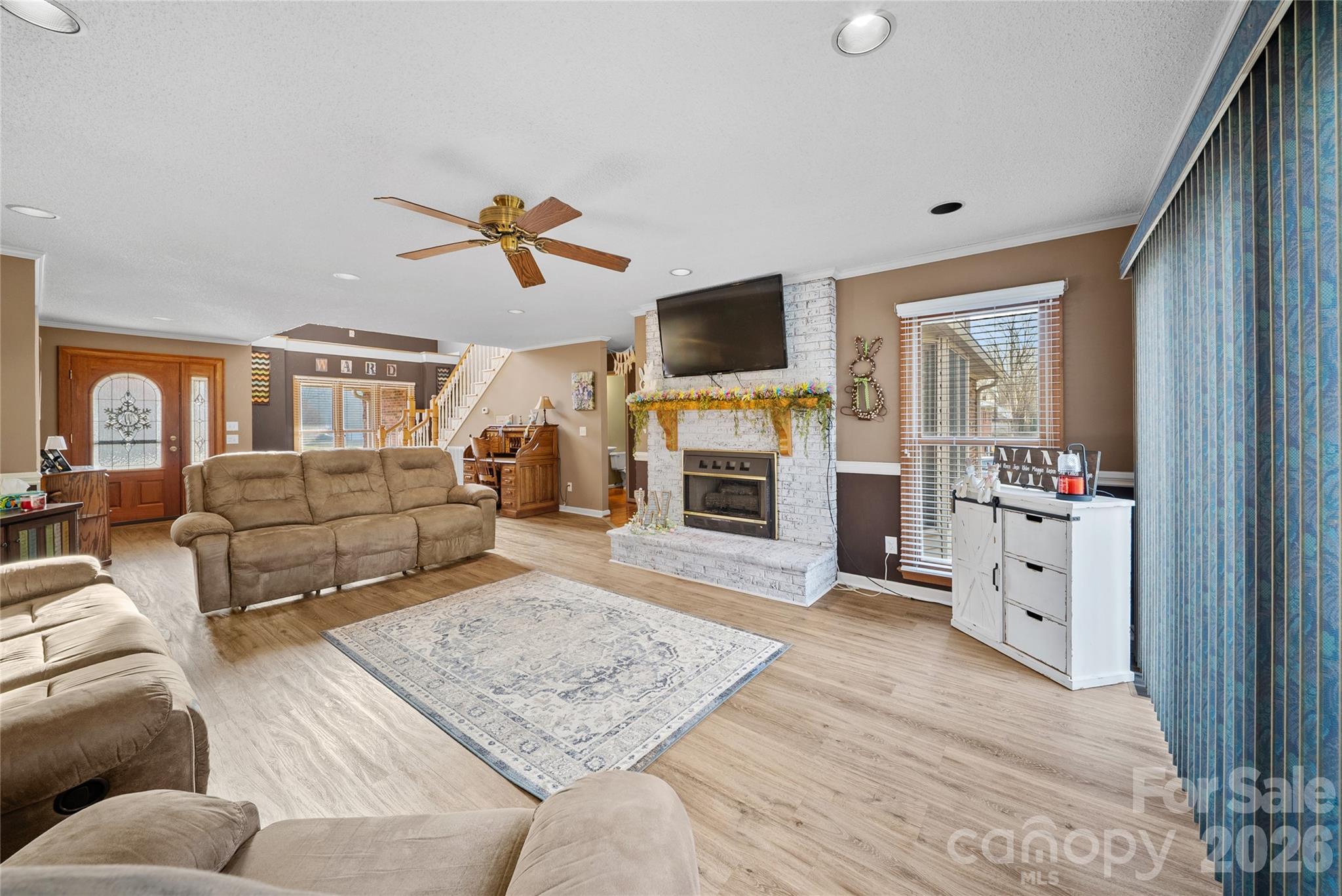 96 Valley Drive Property Photo 4