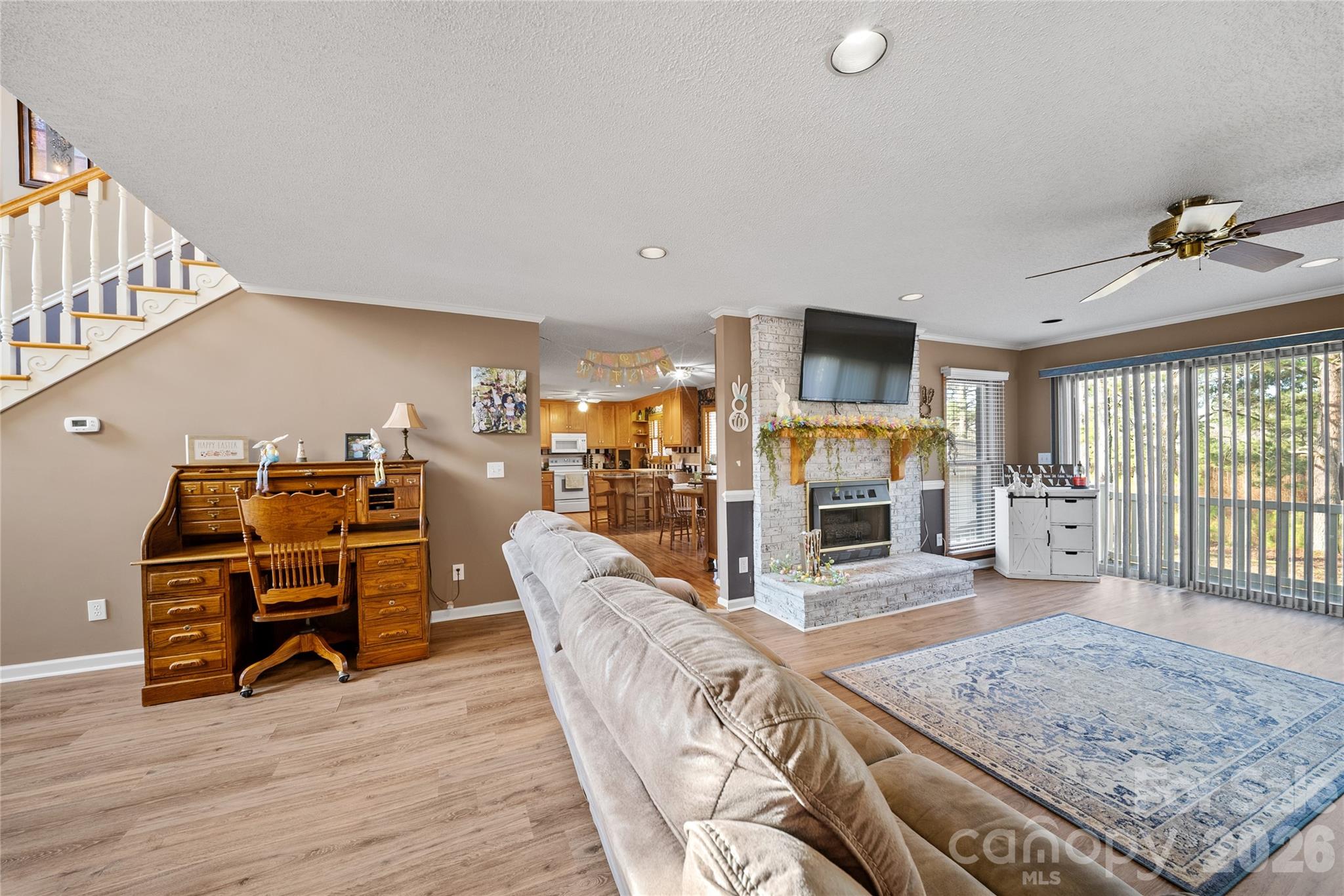 96 Valley Drive Property Photo 6