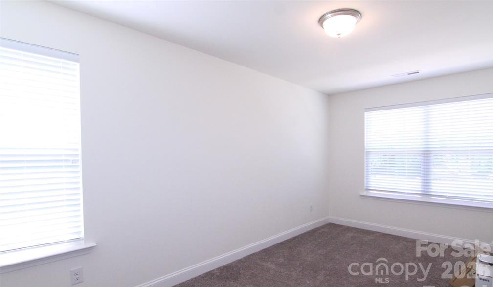 1075 South Point Road Property Photo 17