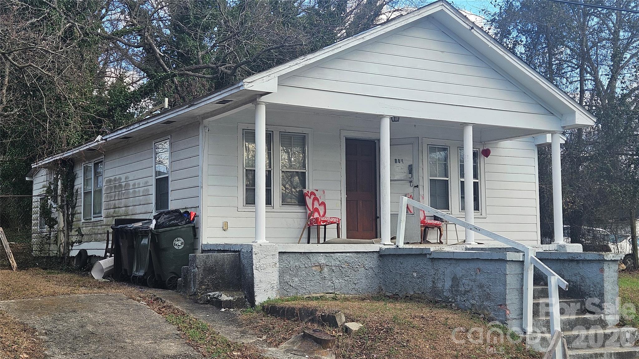 804 Isler Street Property Photo 2