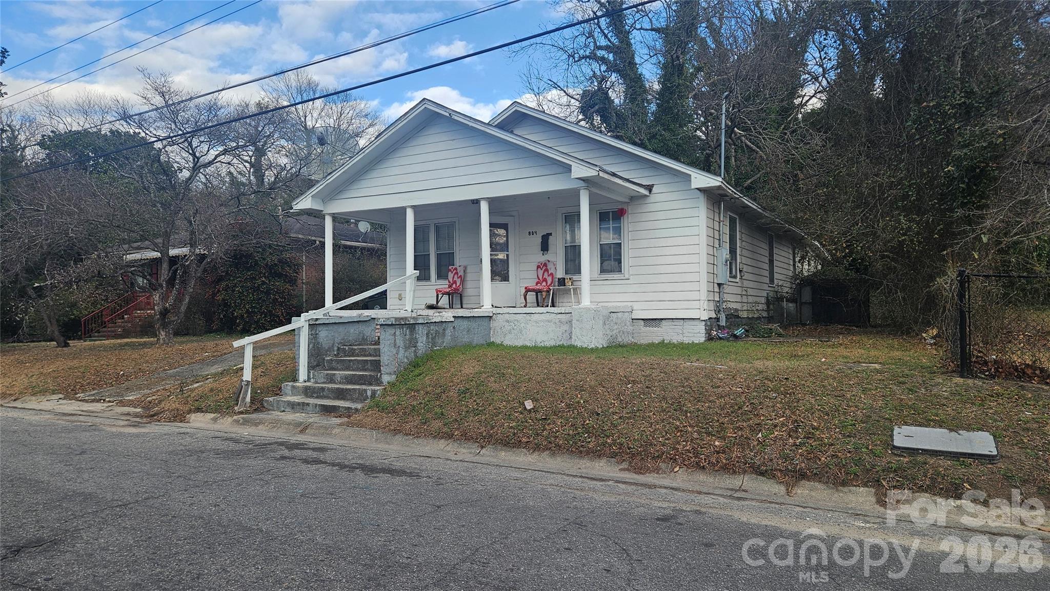 804 Isler Street Property Photo 4