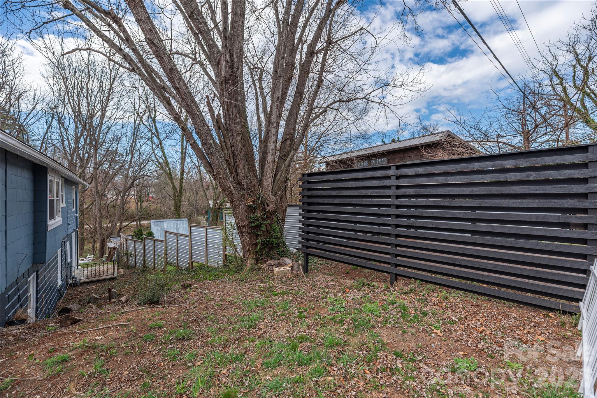 52 Boyd Avenue Property Photo 24