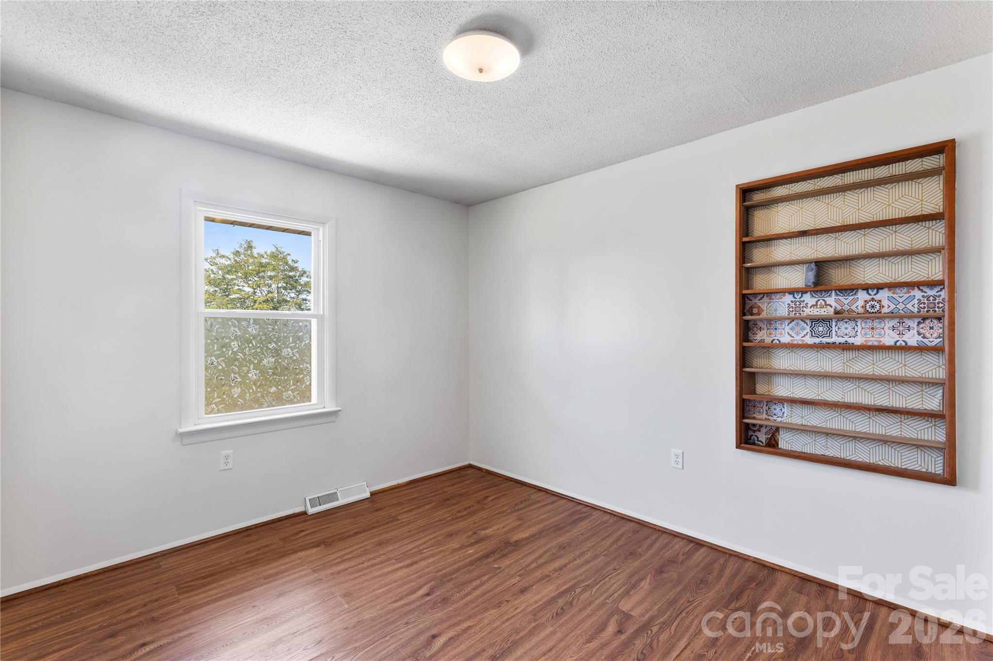 335 Yachtsman Drive Property Photo 16