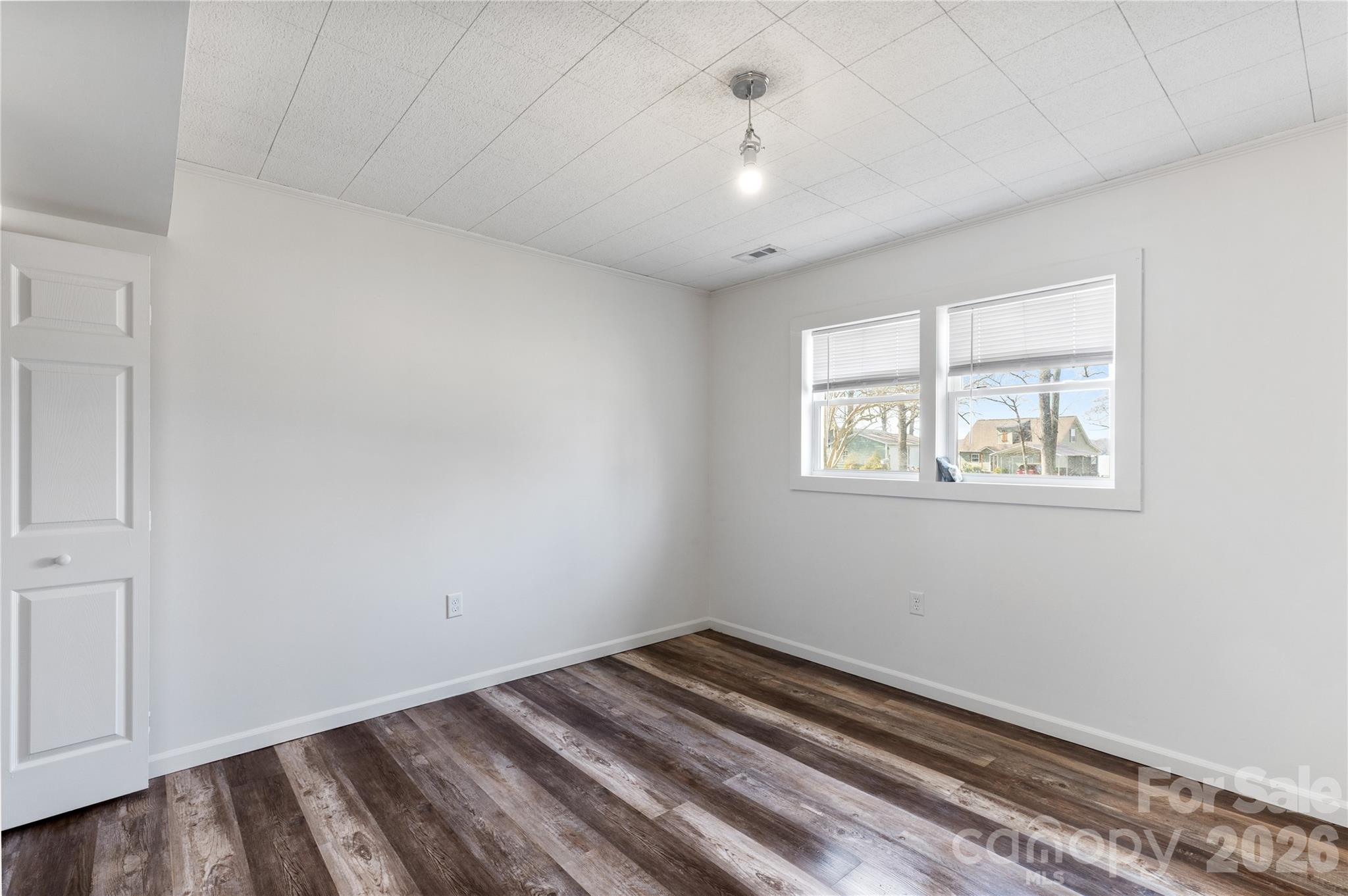 335 Yachtsman Drive Property Photo 19
