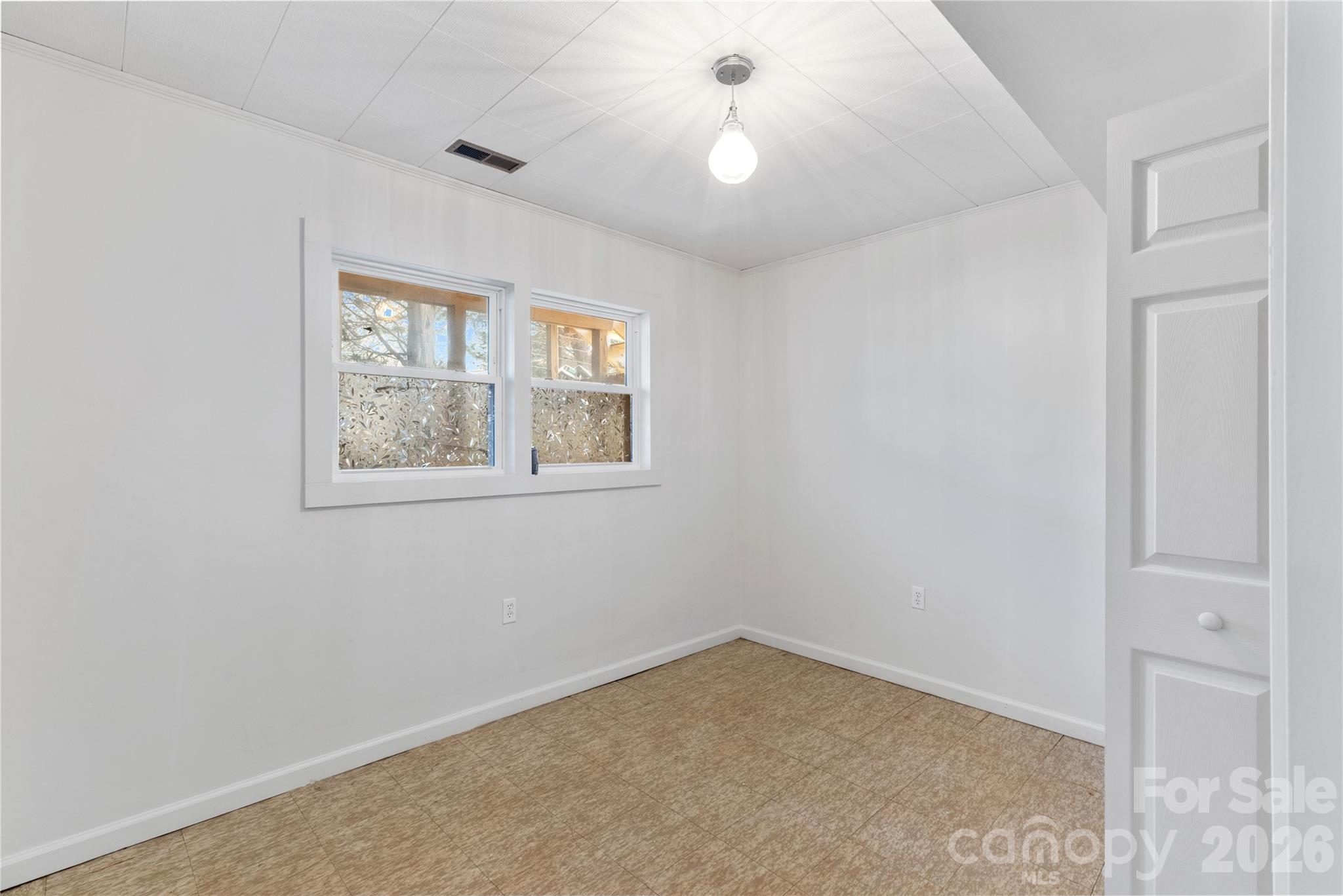 335 Yachtsman Drive Property Photo 20