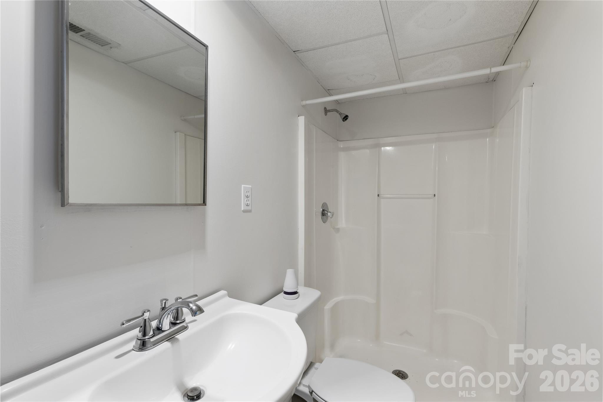 335 Yachtsman Drive Property Photo 21