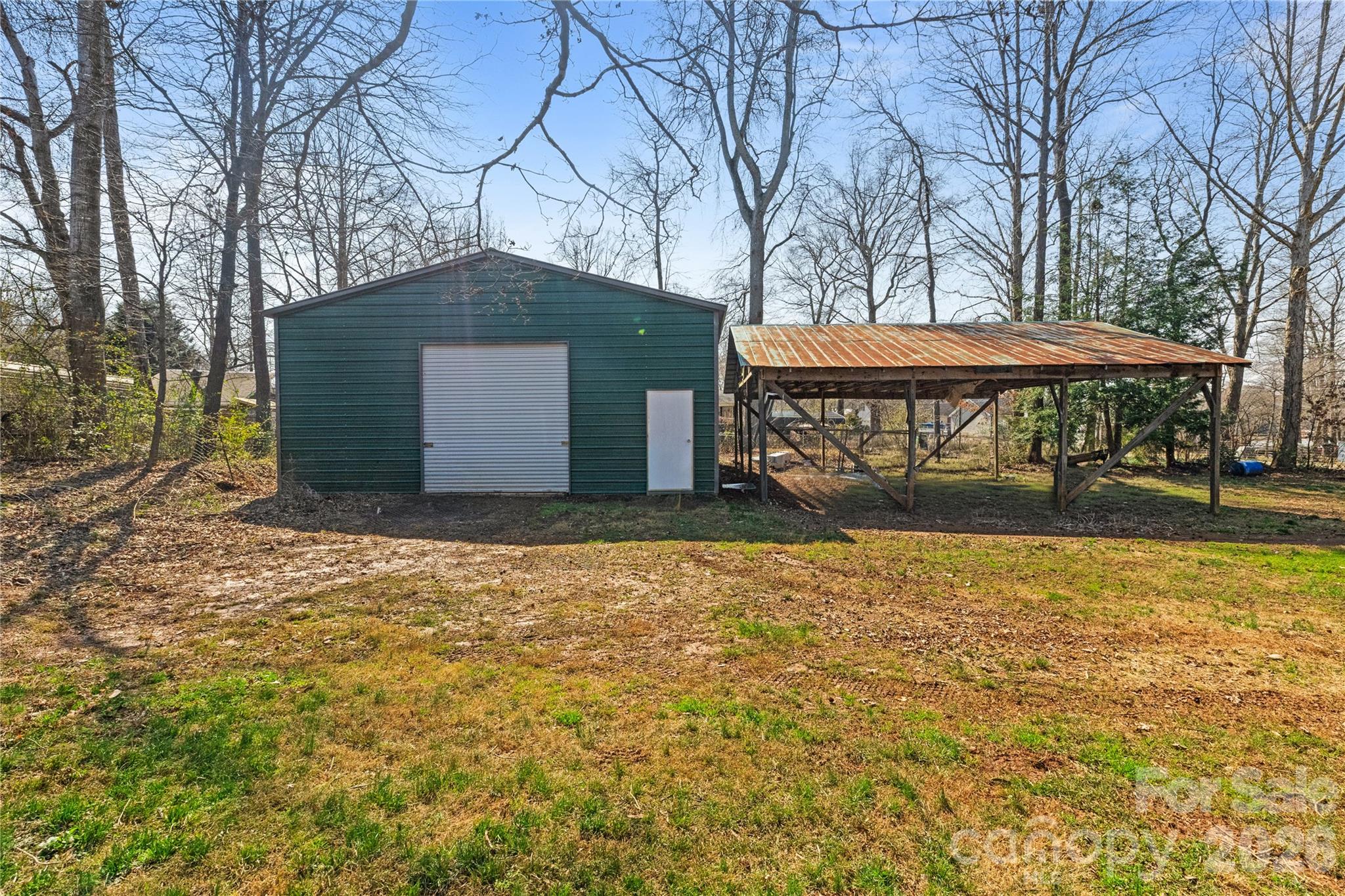 335 Yachtsman Drive Property Photo 24
