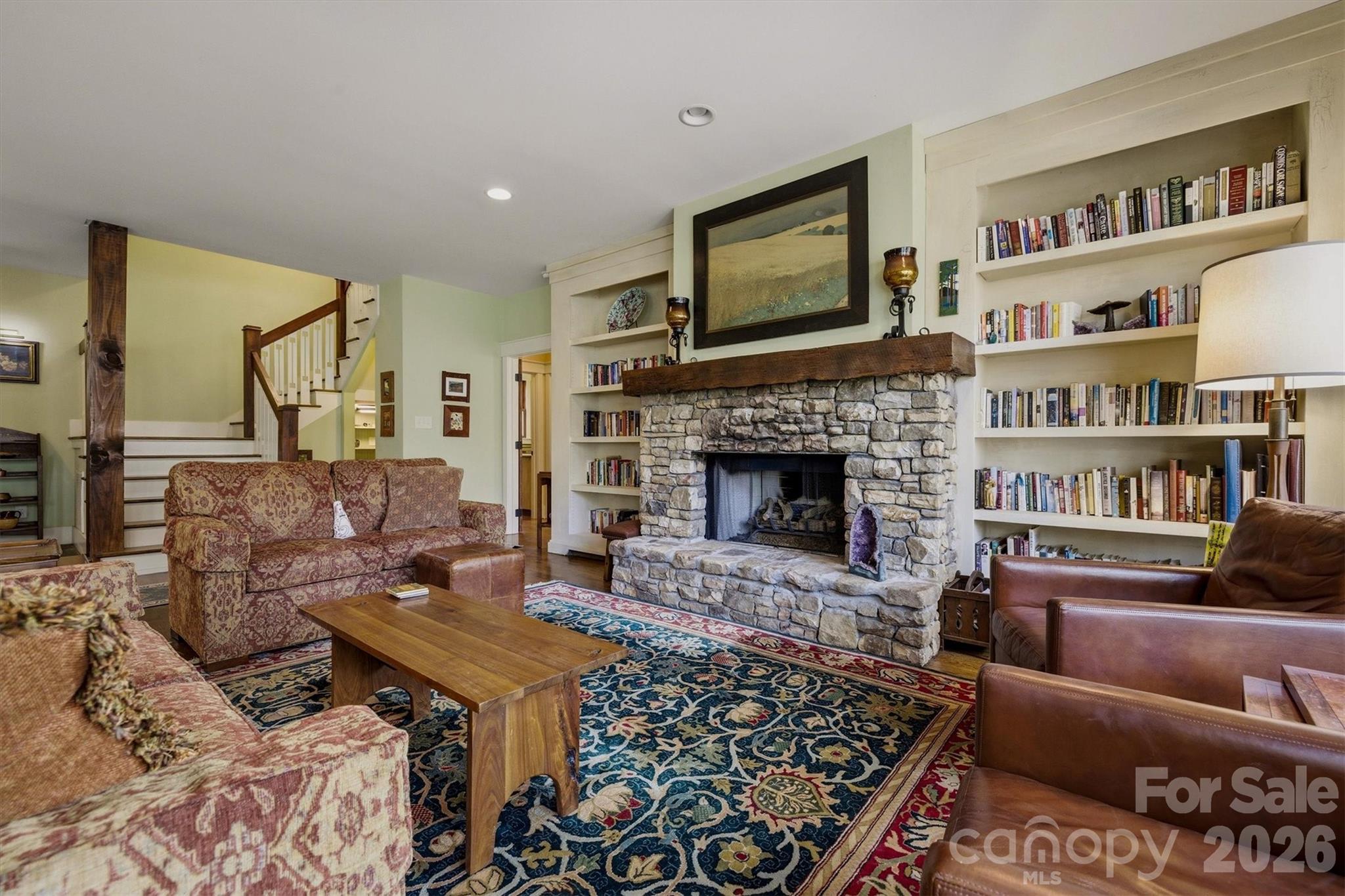 3201 Donahue Drive Property Photo 17