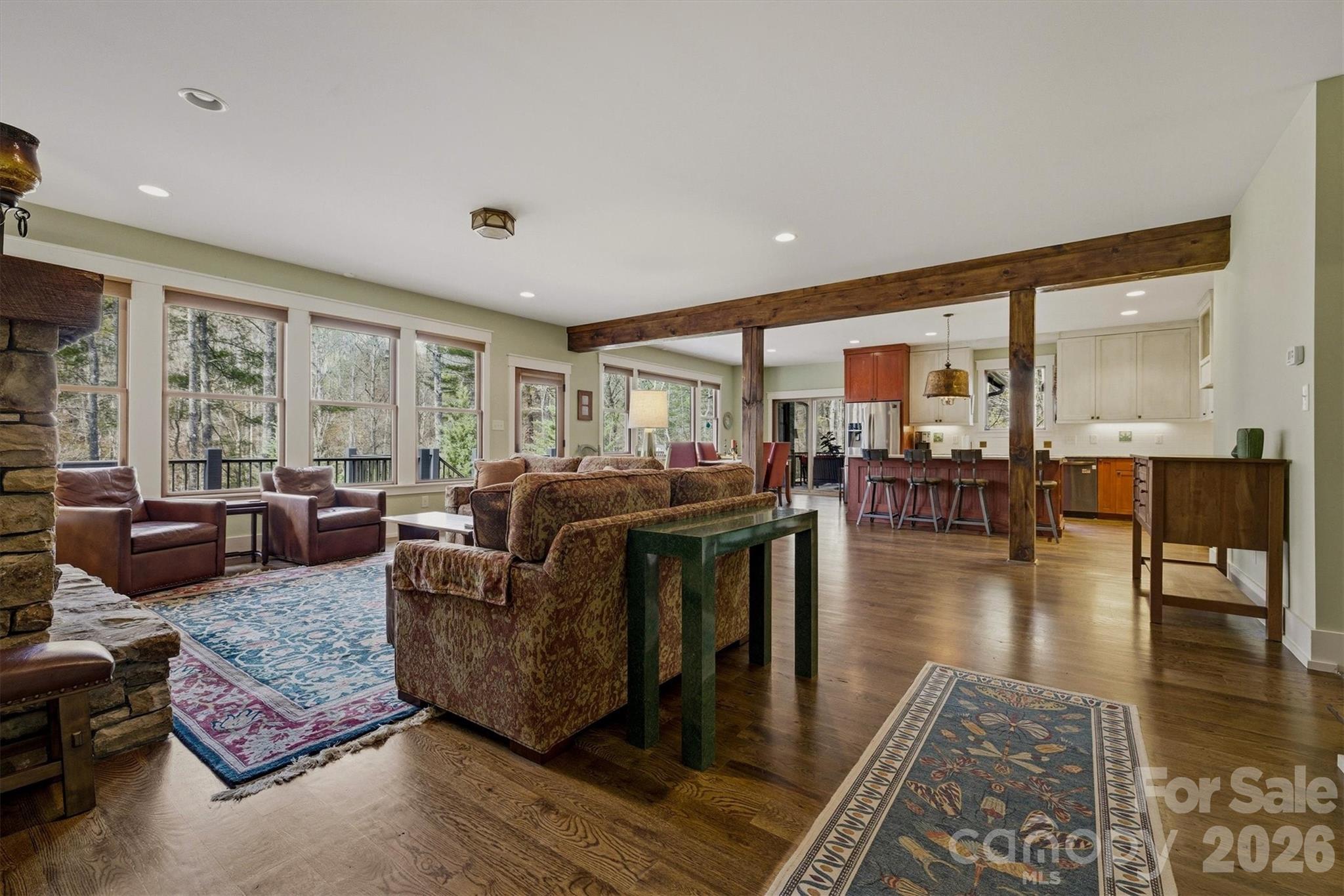 3201 Donahue Drive Property Photo 18