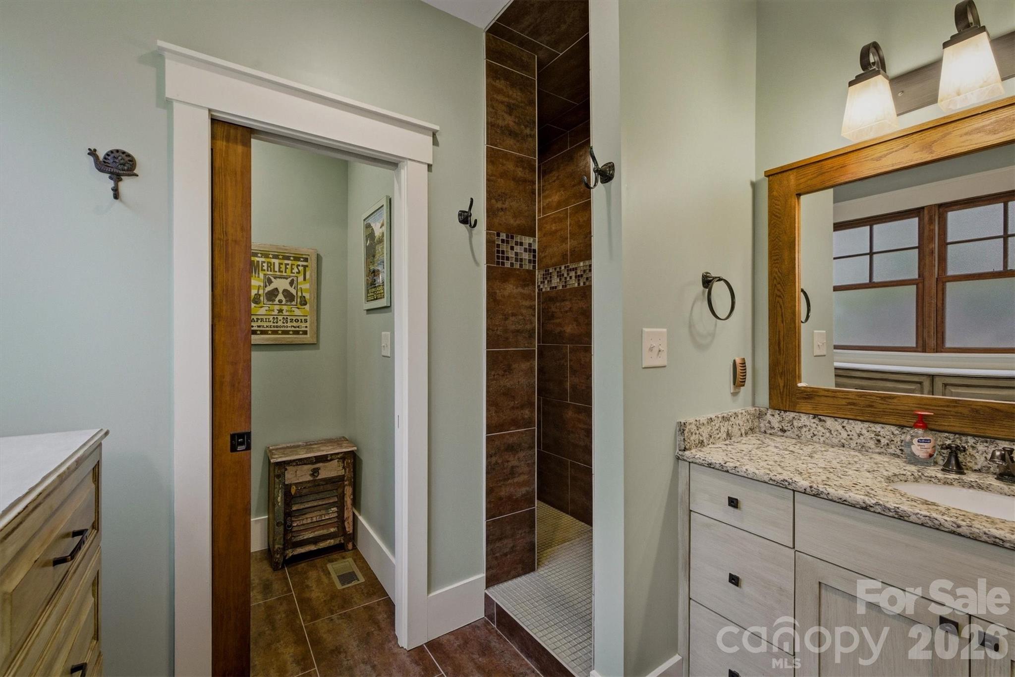 3201 Donahue Drive Property Photo 35