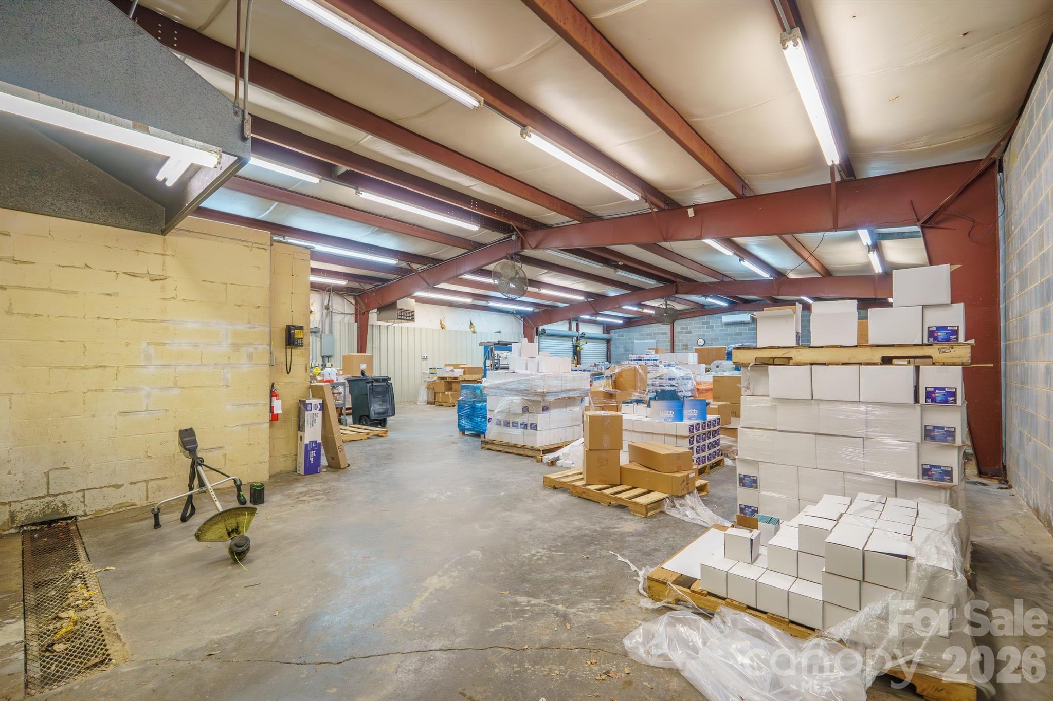 601 Schenck Street Property Photo 20