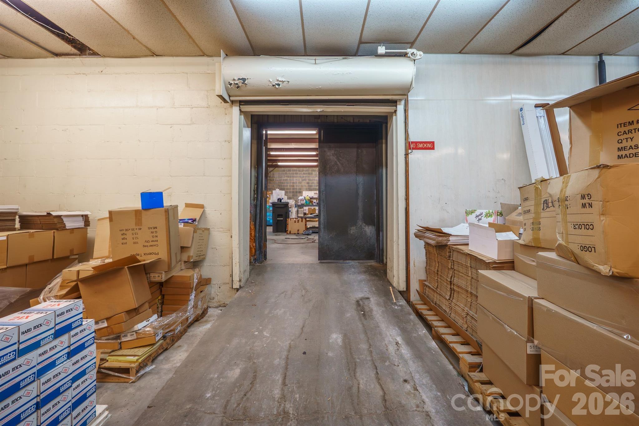 601 Schenck Street Property Photo 27