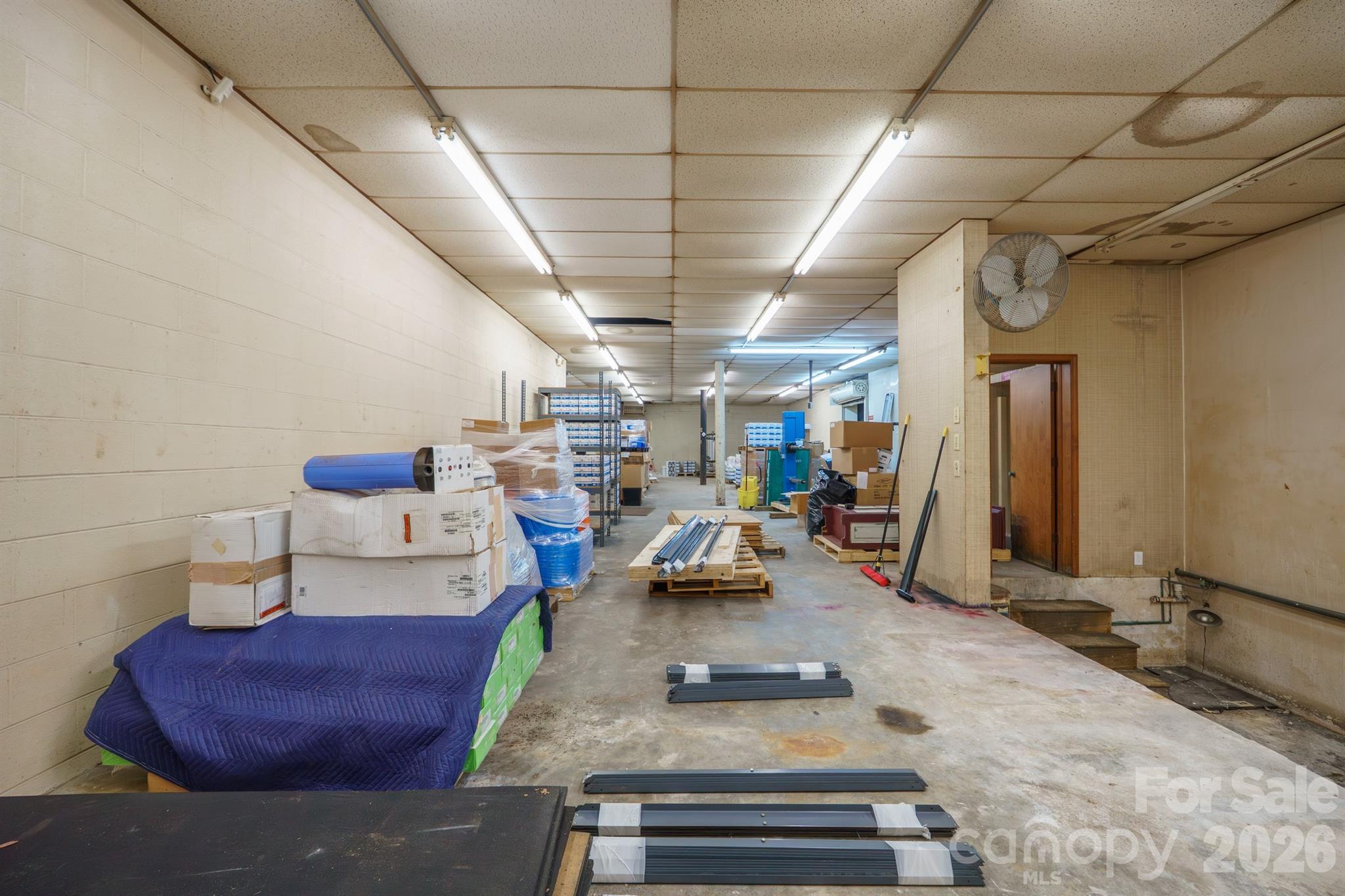 601 Schenck Street Property Photo 31