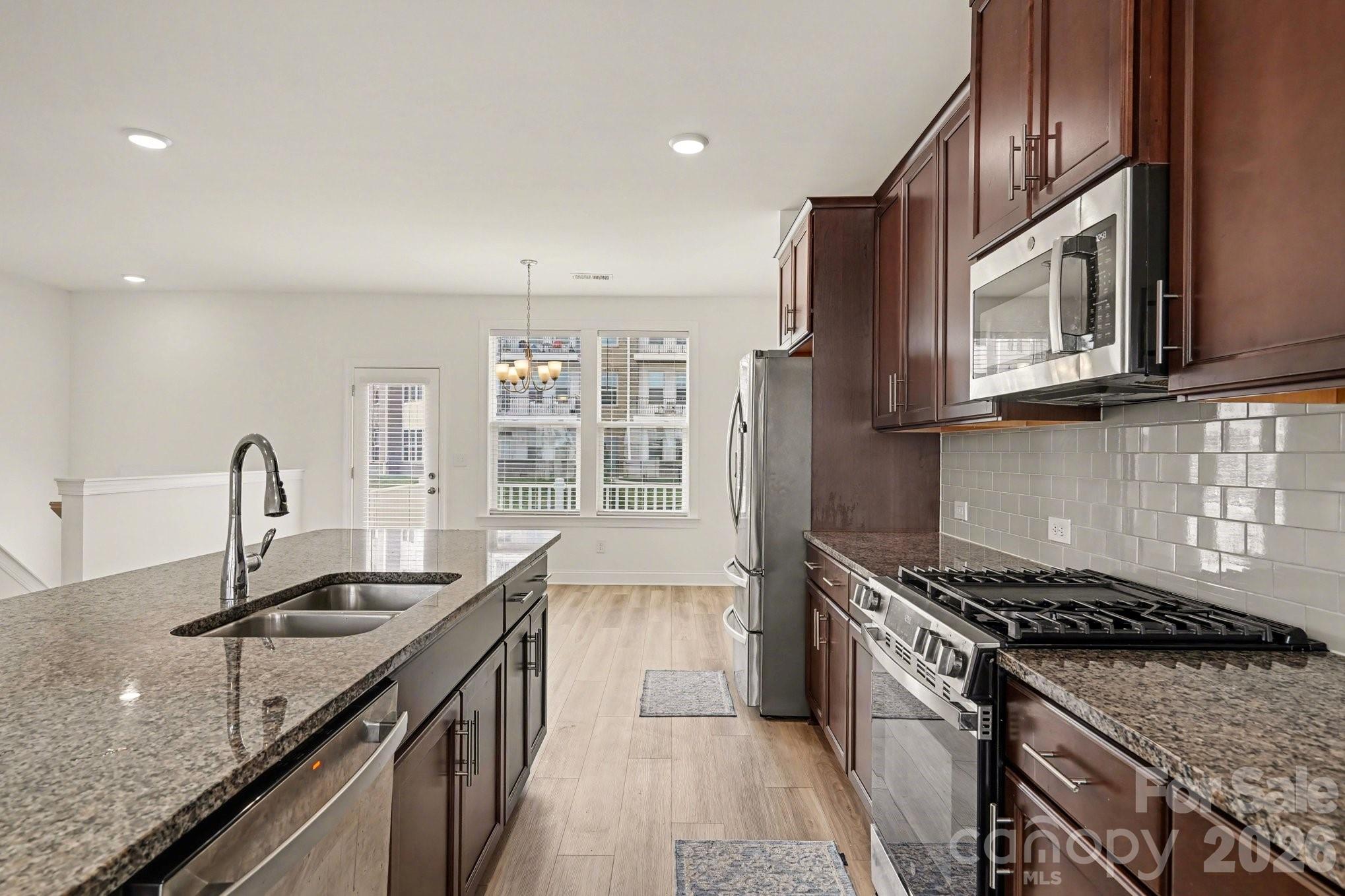 9245 Delancey Lane Property Photo 12