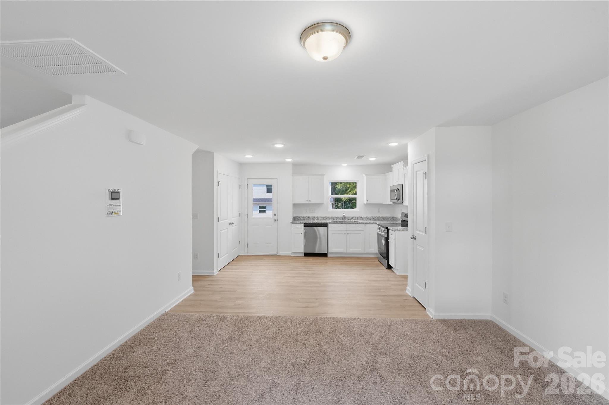 418 Kershaw Street Property Photo 7