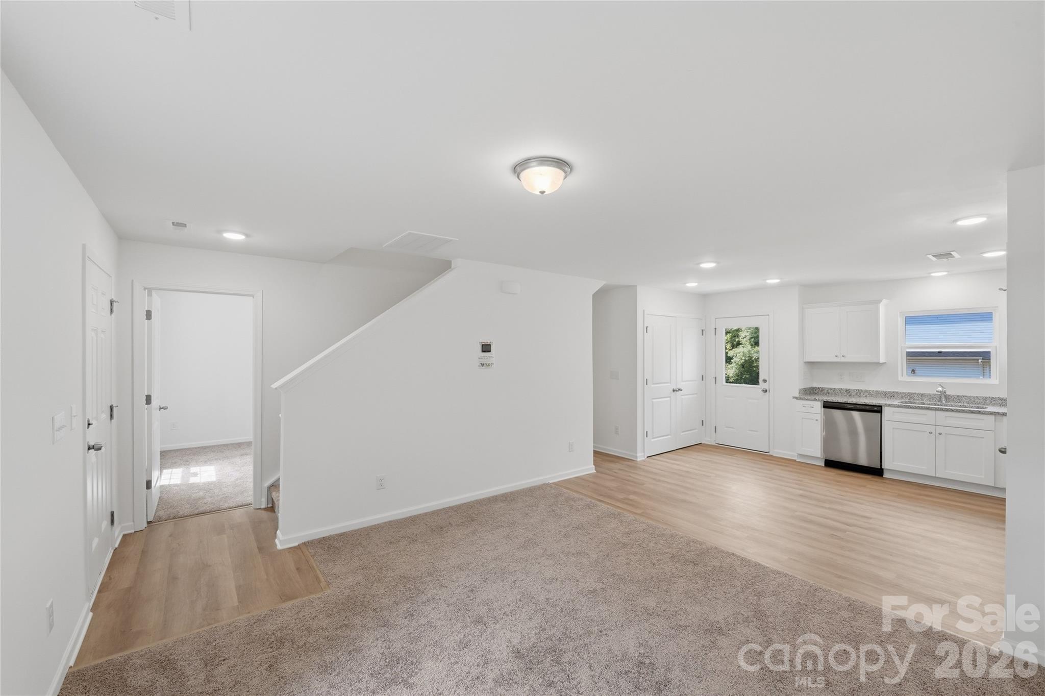 418 Kershaw Street Property Photo 8